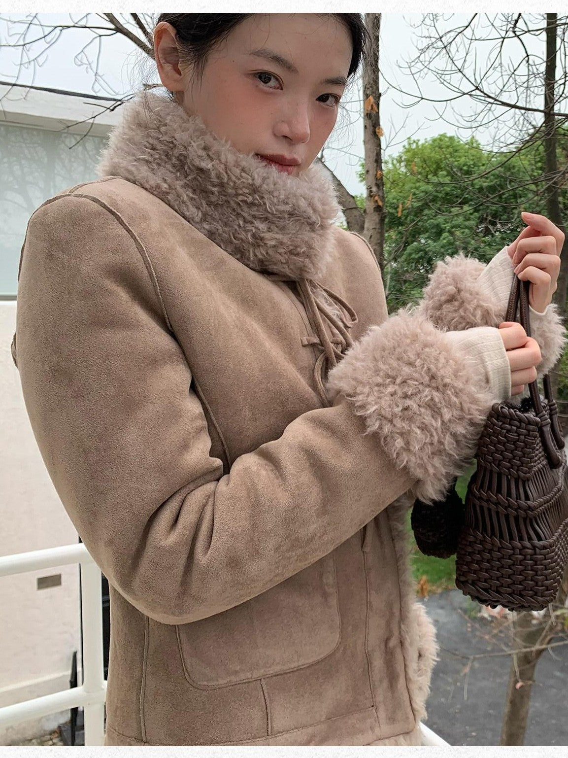 Dorydory Camel Bow Tie Lace Up High Neck Women&