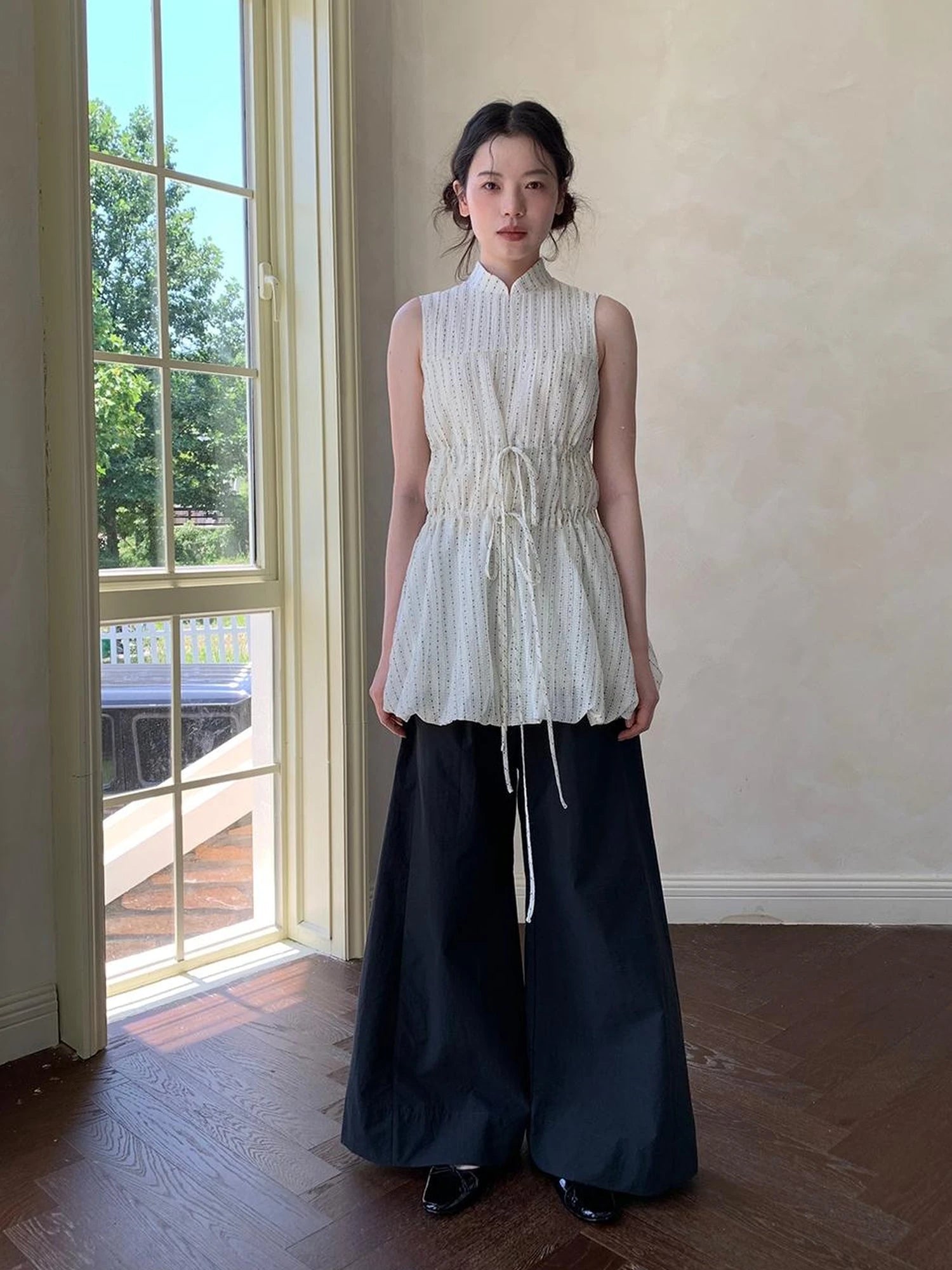 Chinese Stand Collar Drawstring Blouse With Floral Hem