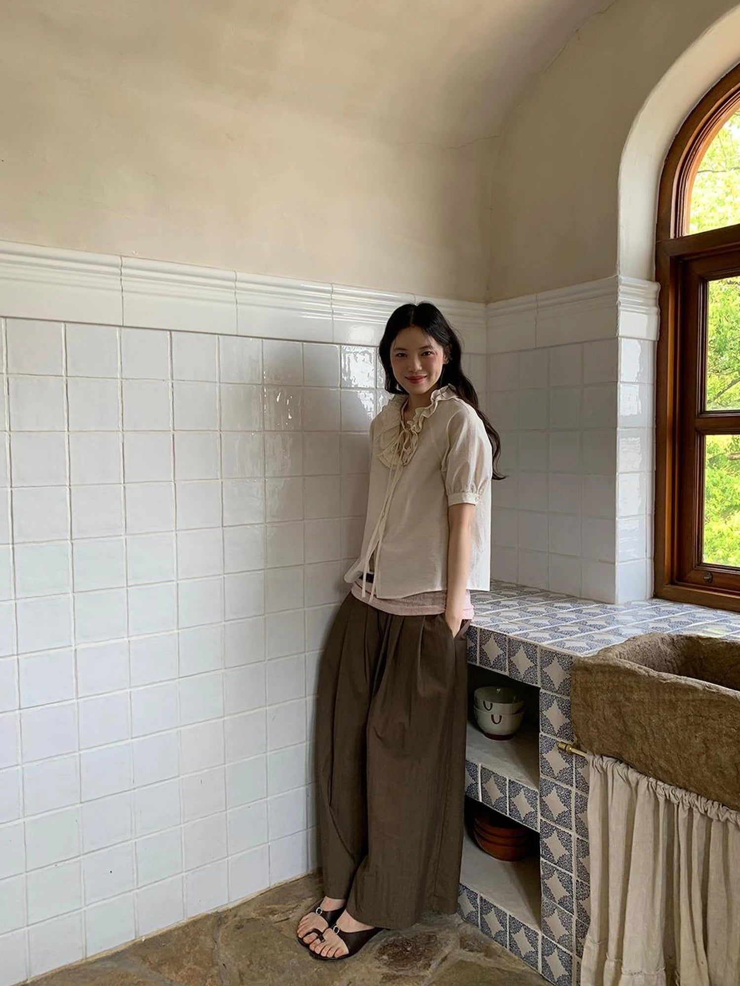 Crumpled Cotton Nylon Wide Leg Trousers With Bone Pleats