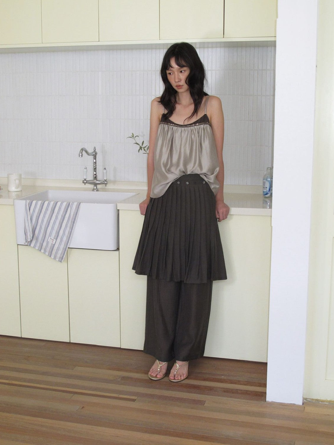 Dorydory Deep Brown Shell Button Long Skort Women&