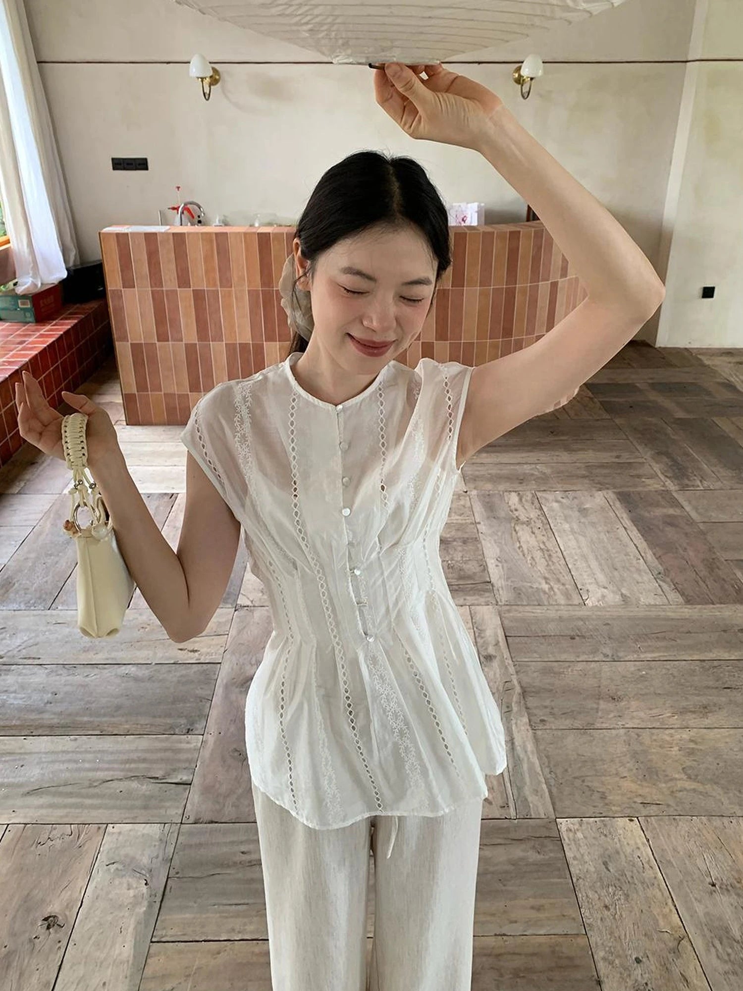 Dorydory Stripe Jacquard Sleeveless Shirt with Waist Cutout