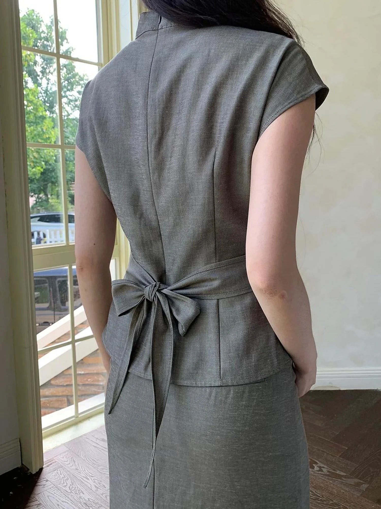 Embroidered Mandarin Collar White Shirt With Floral Lace Hem