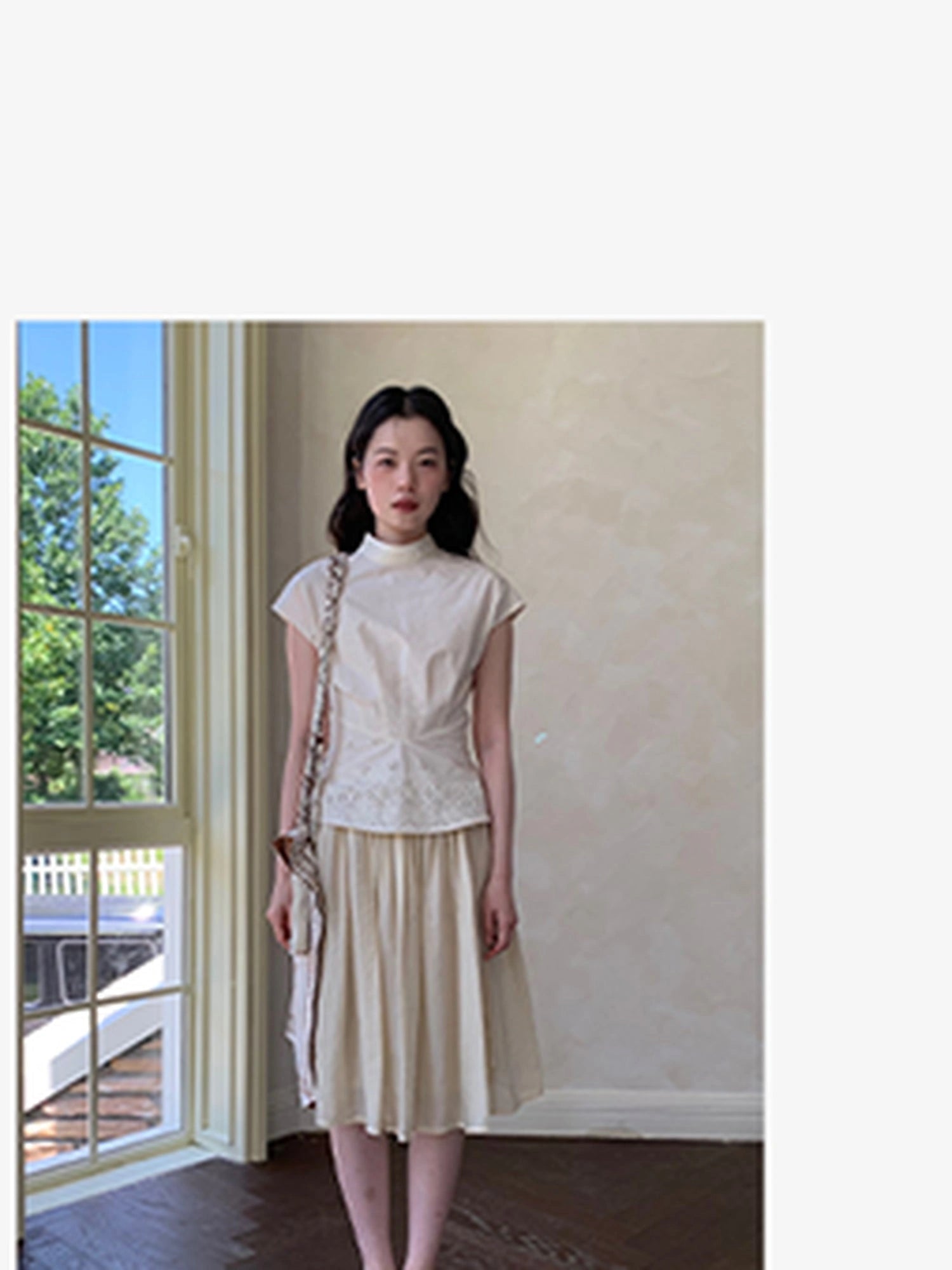 Embroidered Mandarin Collar White Shirt With Floral Lace Hem