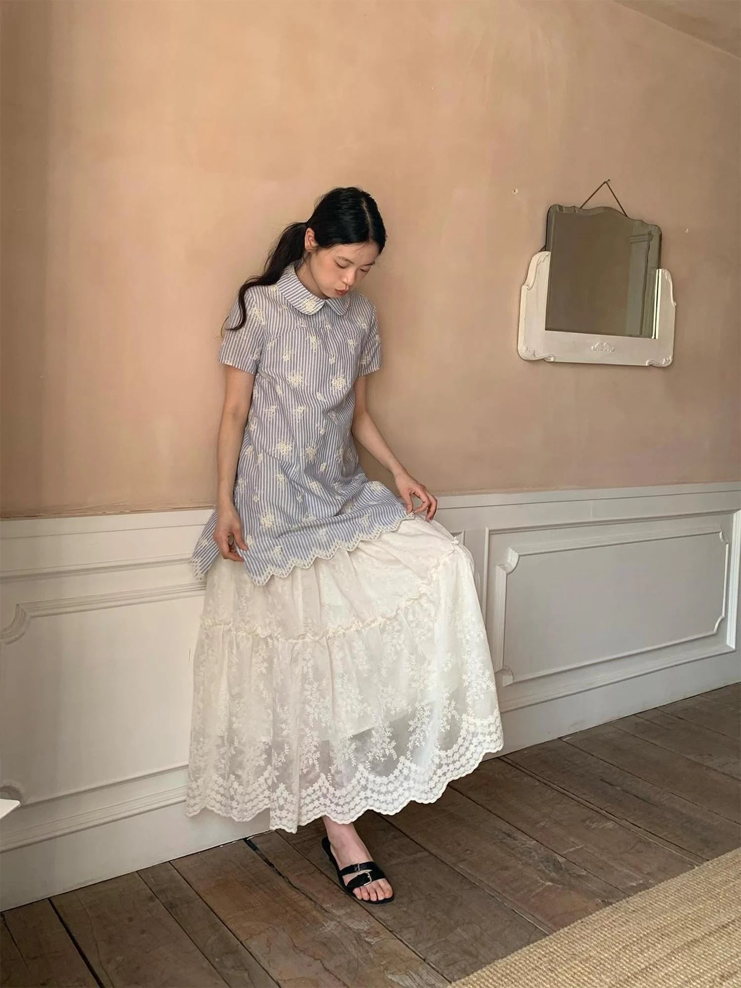 Embroidered Wave Hem White Skirt Elegant Floral Lace A Line Midi