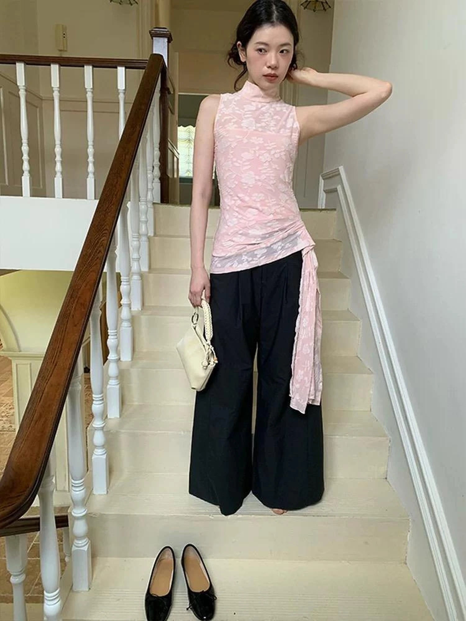 Floral Jacquard Ribbon Sleeveless Top