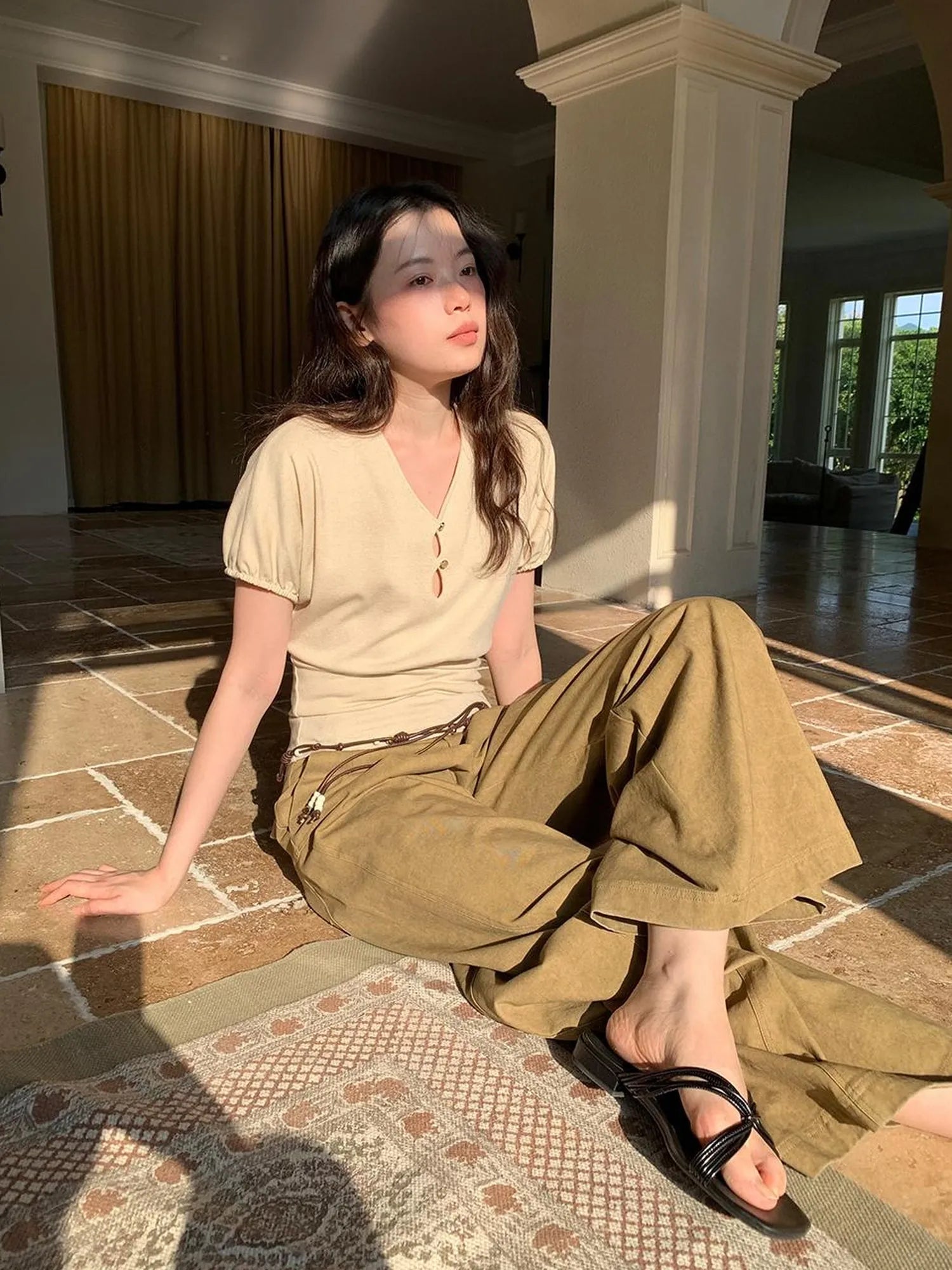 Floral Sleeve Sheer V-Neck Cropped Tee