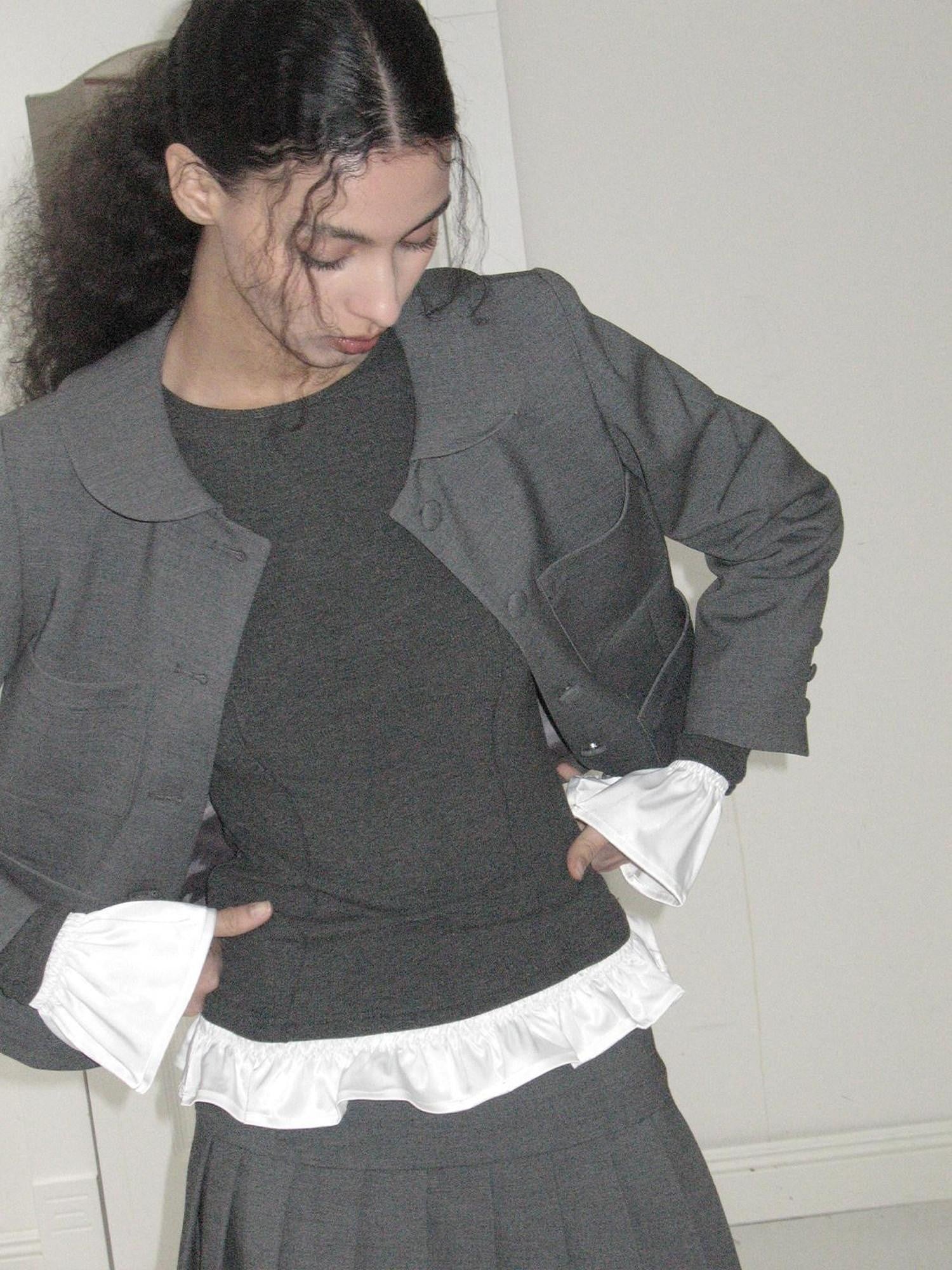 Dorydory Grey Round Neck Structured Small Lapel Cropped Old Money Women&