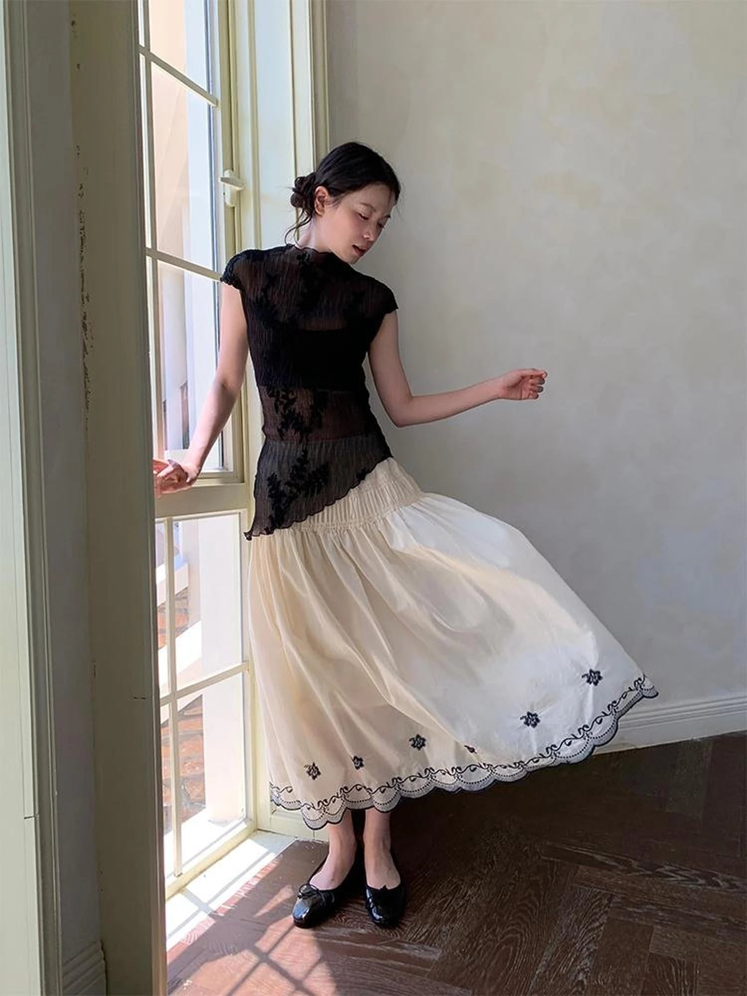 High Waisted Embroidered A Line Maxi Skirt With Color Blocking