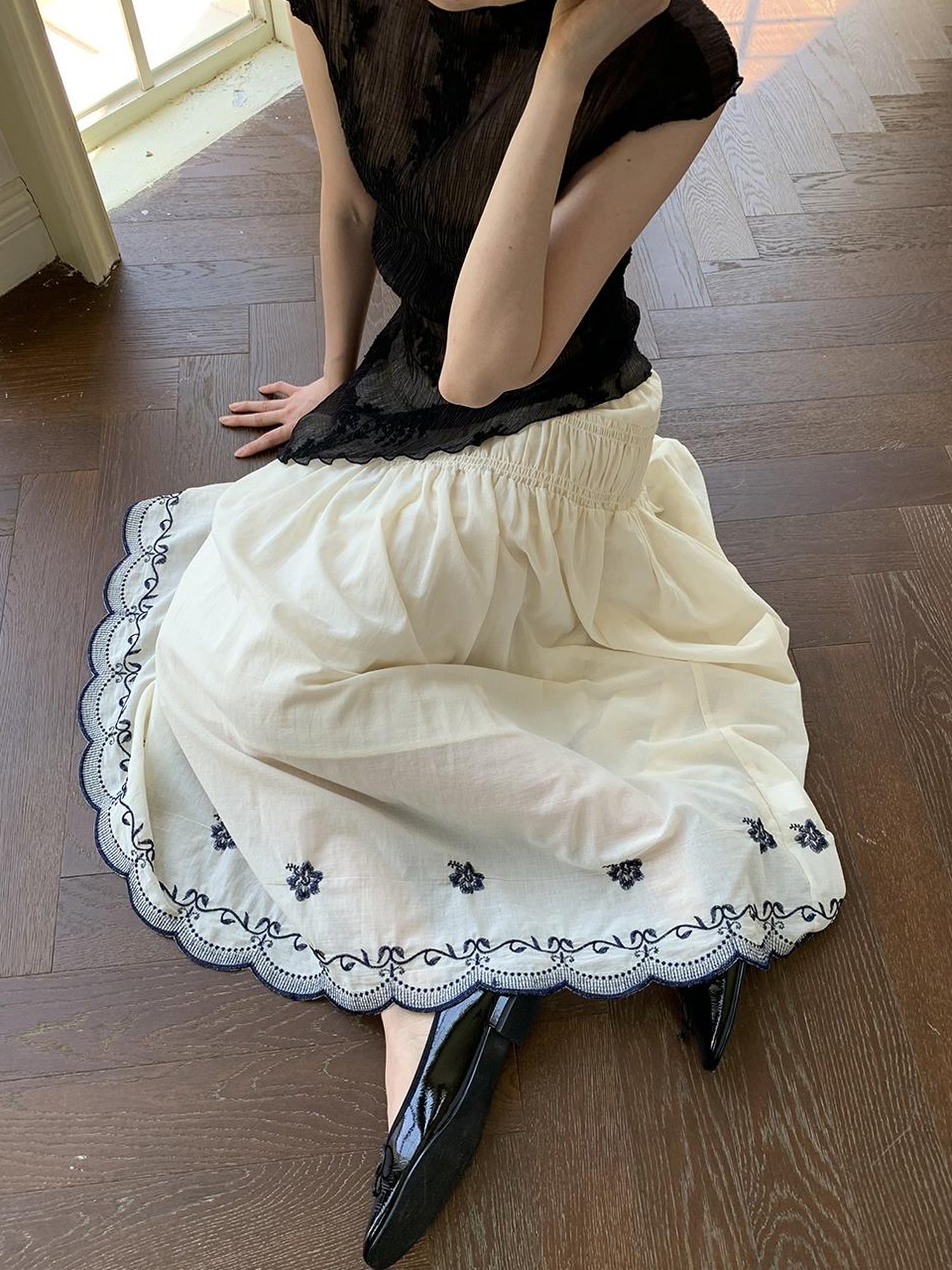 Dorydory High Waisted Embroidered A Line Maxi Skirt With Color Blocking