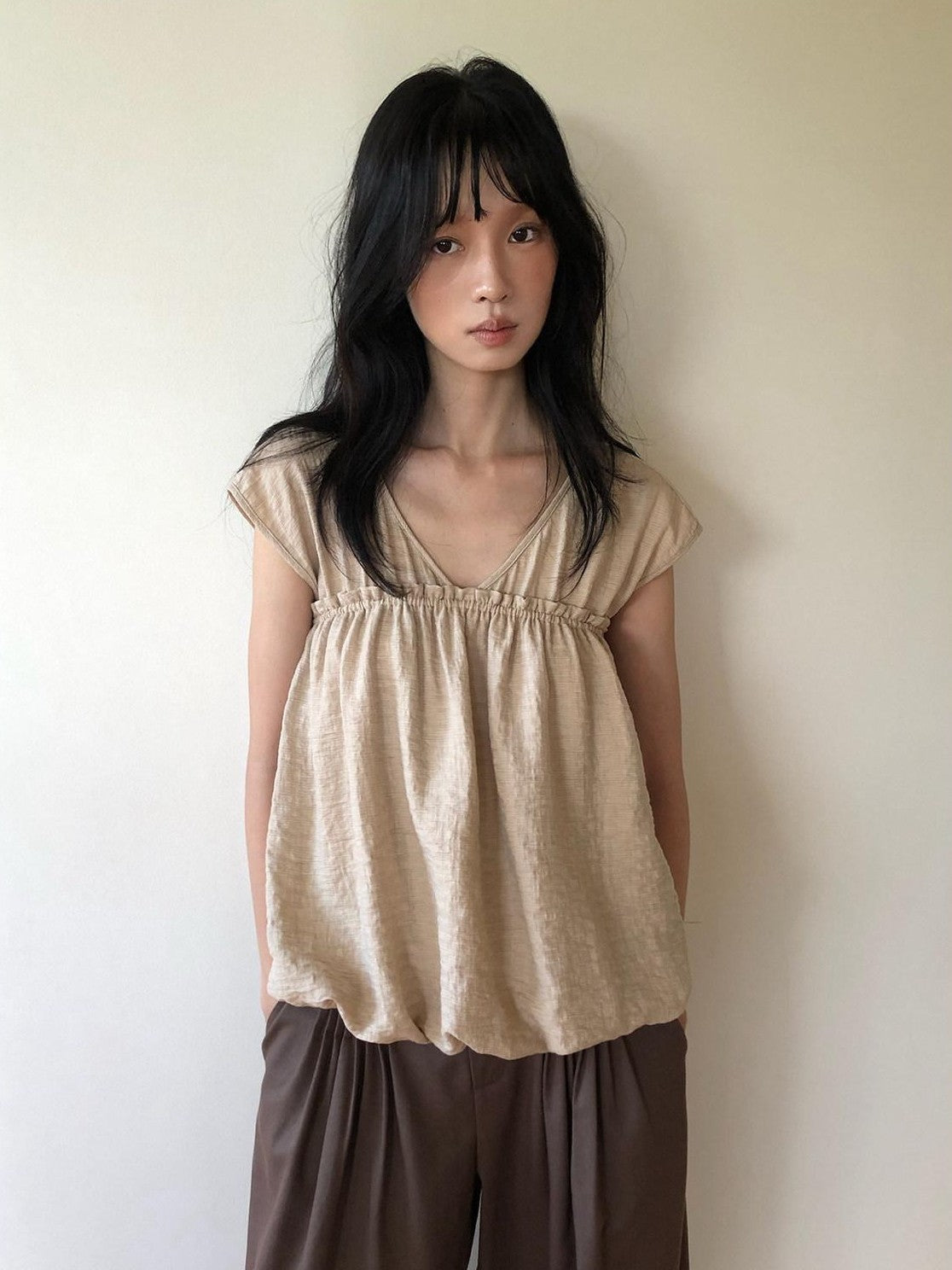 Dorydory Khaki Ruched V-neck Cropped Bubble Hem Women&