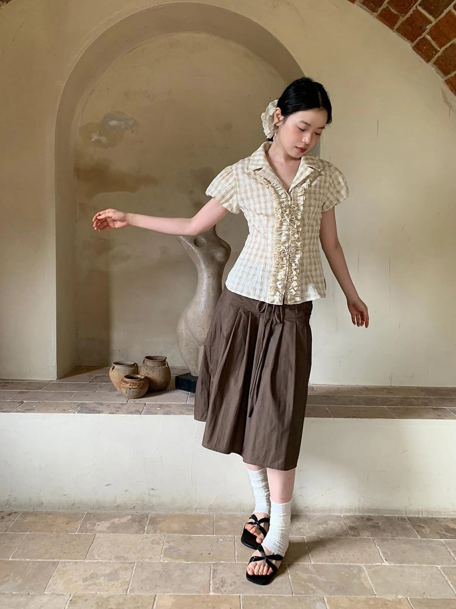 Lace Trimmed Floral Print Short Sleeve Blouse With Puff Sleeves