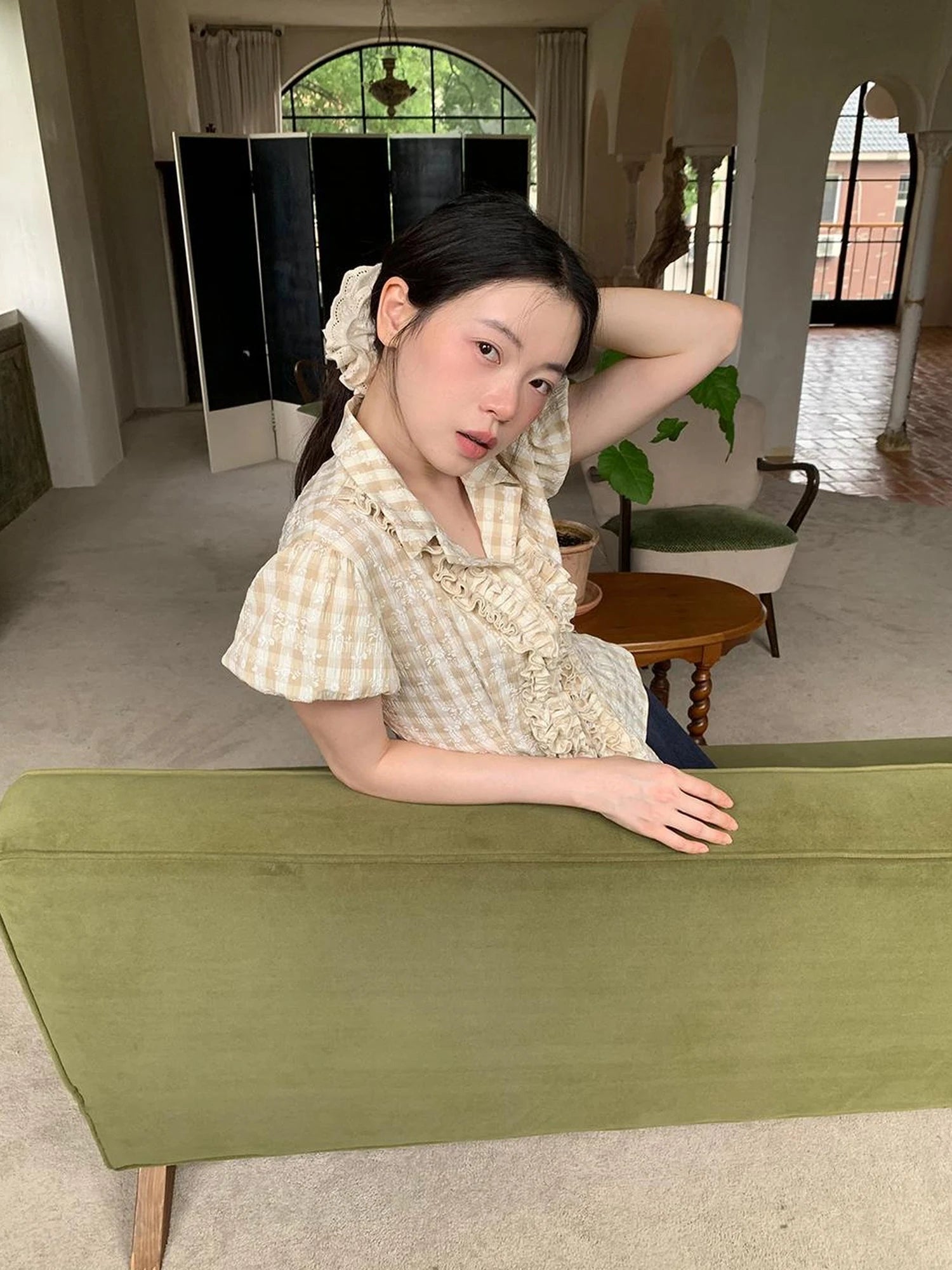 Lace Trimmed Floral Print Short Sleeve Blouse With Puff Sleeves