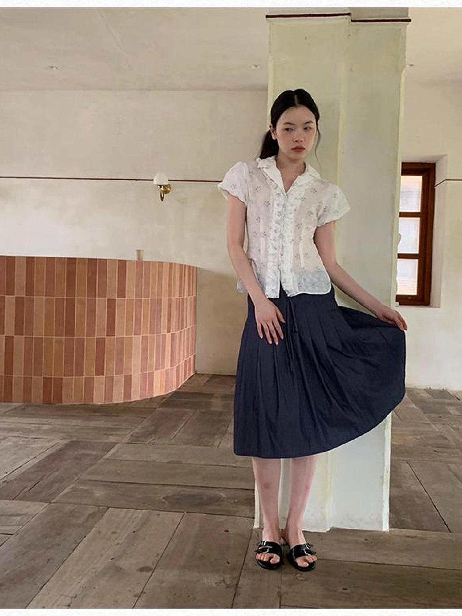 Lace Trimmed Floral Print Short Sleeve Blouse With Puff Sleeves