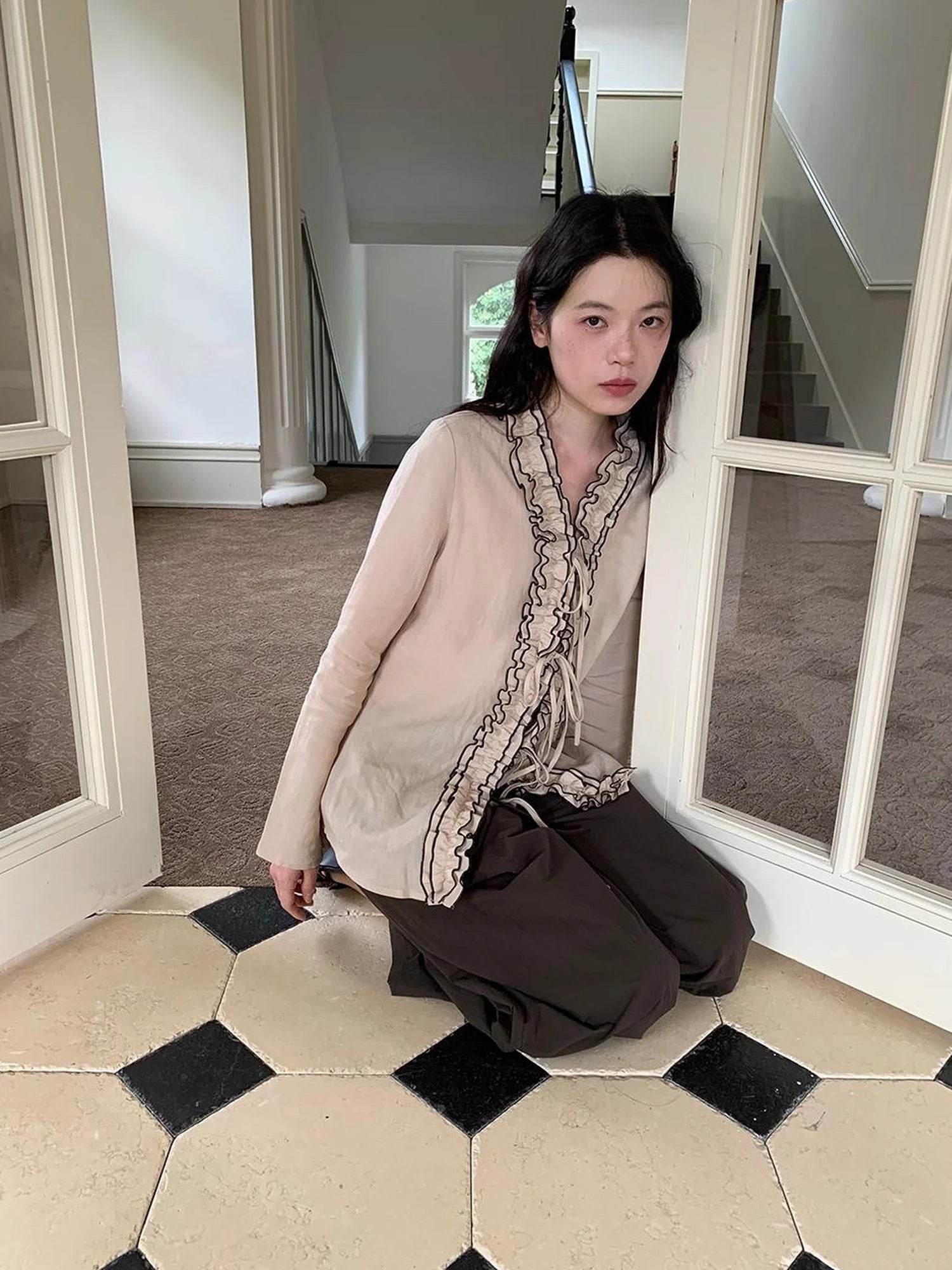 Lace Trimmed Tied Waist Linen Blend Shirt