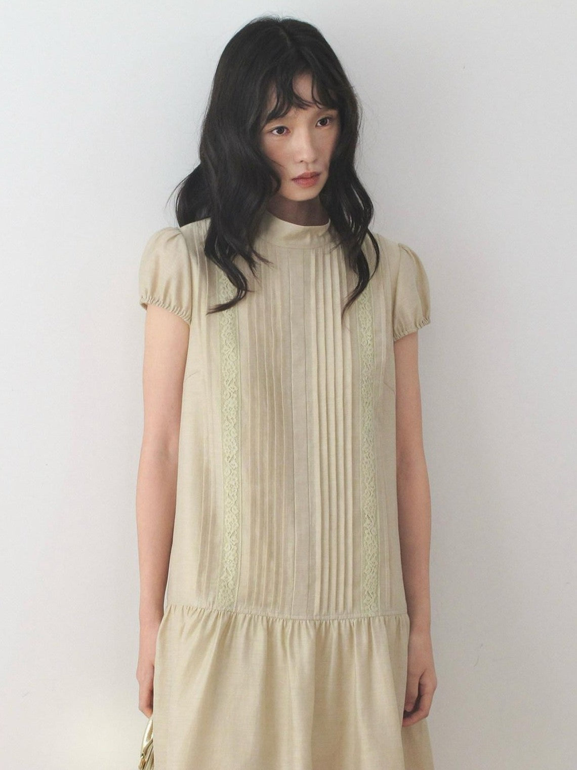 Dorydory Lace Tuck Pleat Half High Collar Women&