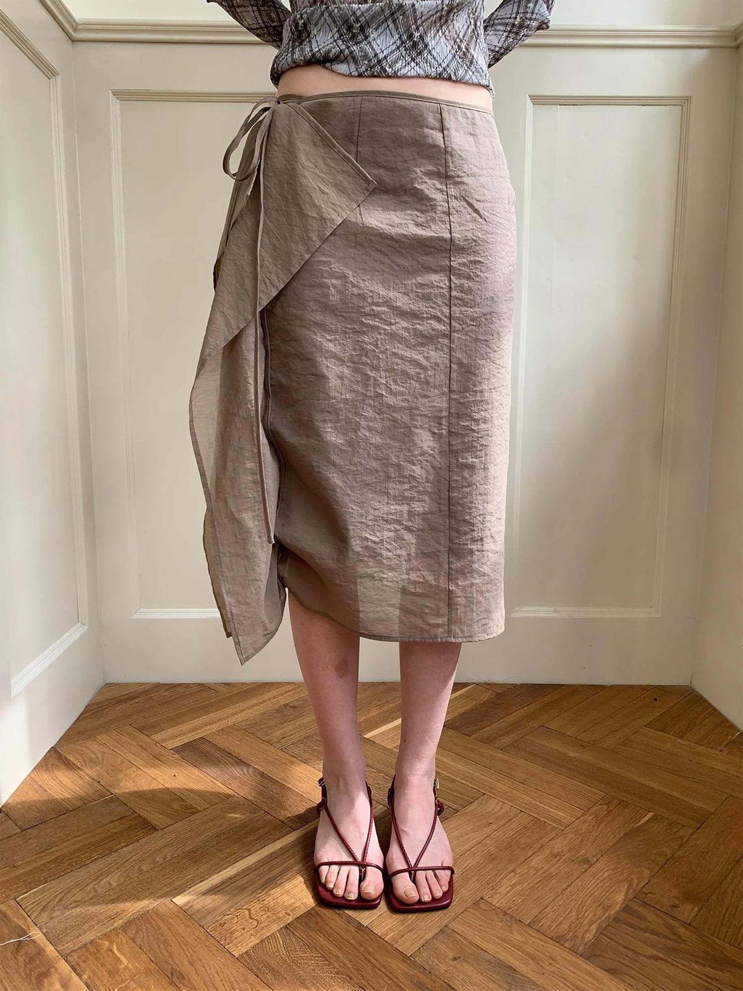 Low Saturation Mocha Chiffon Wrap Hem Floral Skirt