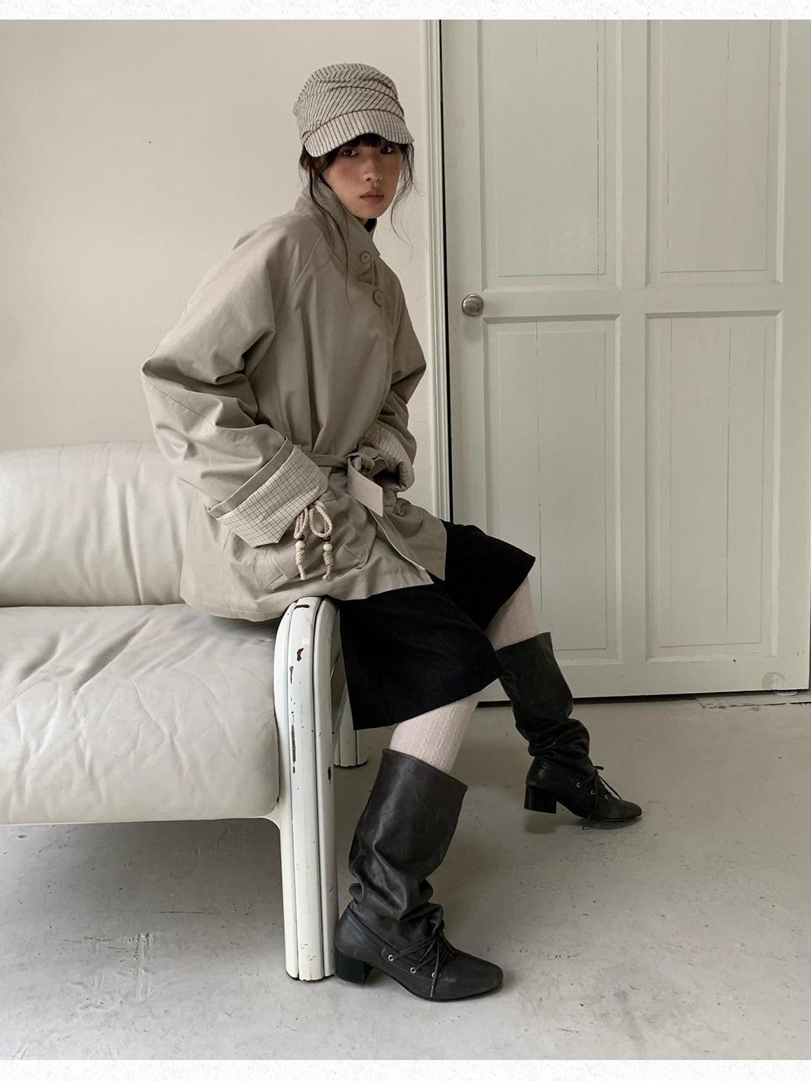 Dorydory Oatmeal Gray Stand Collar Mid Length Waist Cinch Women&