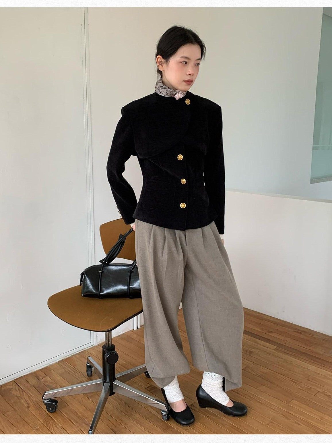 Dorydory Oatmeal Patch Pocket Pleated High Waist Women&