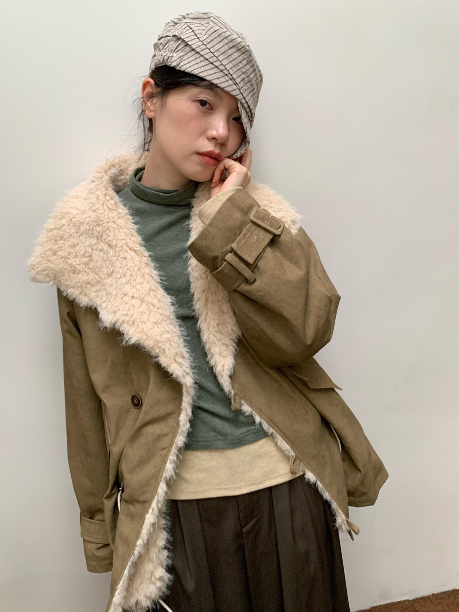 Dorydory Oversized Lapel Distressed Vintage Warm Women&