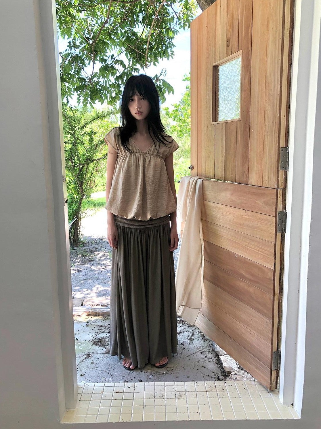 Dorydory Palm Oat Ruffle Hem High Waist Slim Wide Leg Women&