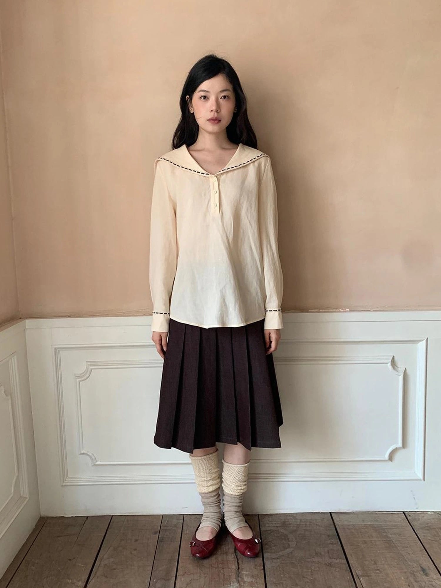 Pleated Side Pocket Midi Skirt