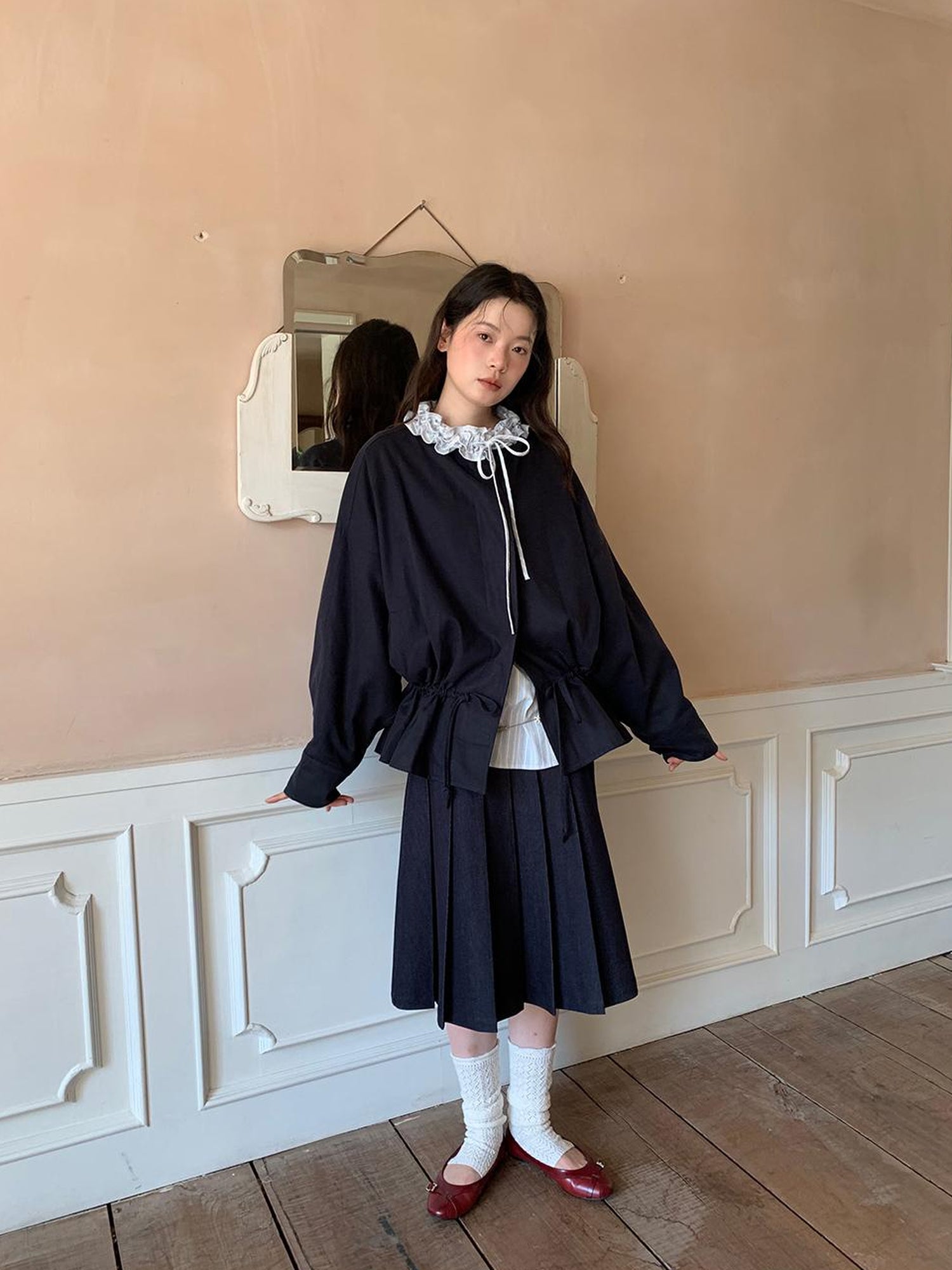 Dorydory Pleated Side Pocket Midi Skirt