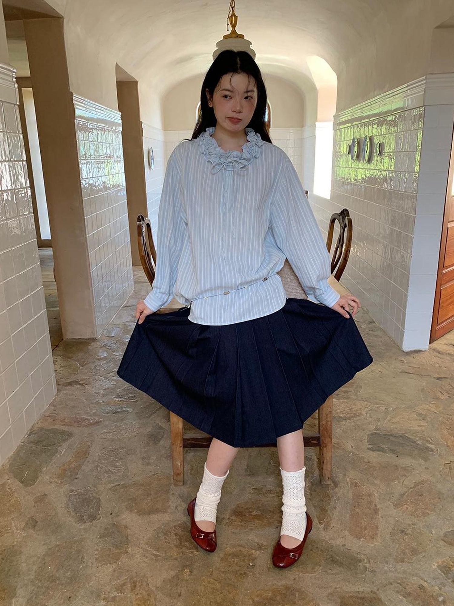 Dorydory Pleated Side Pocket Midi Skirt