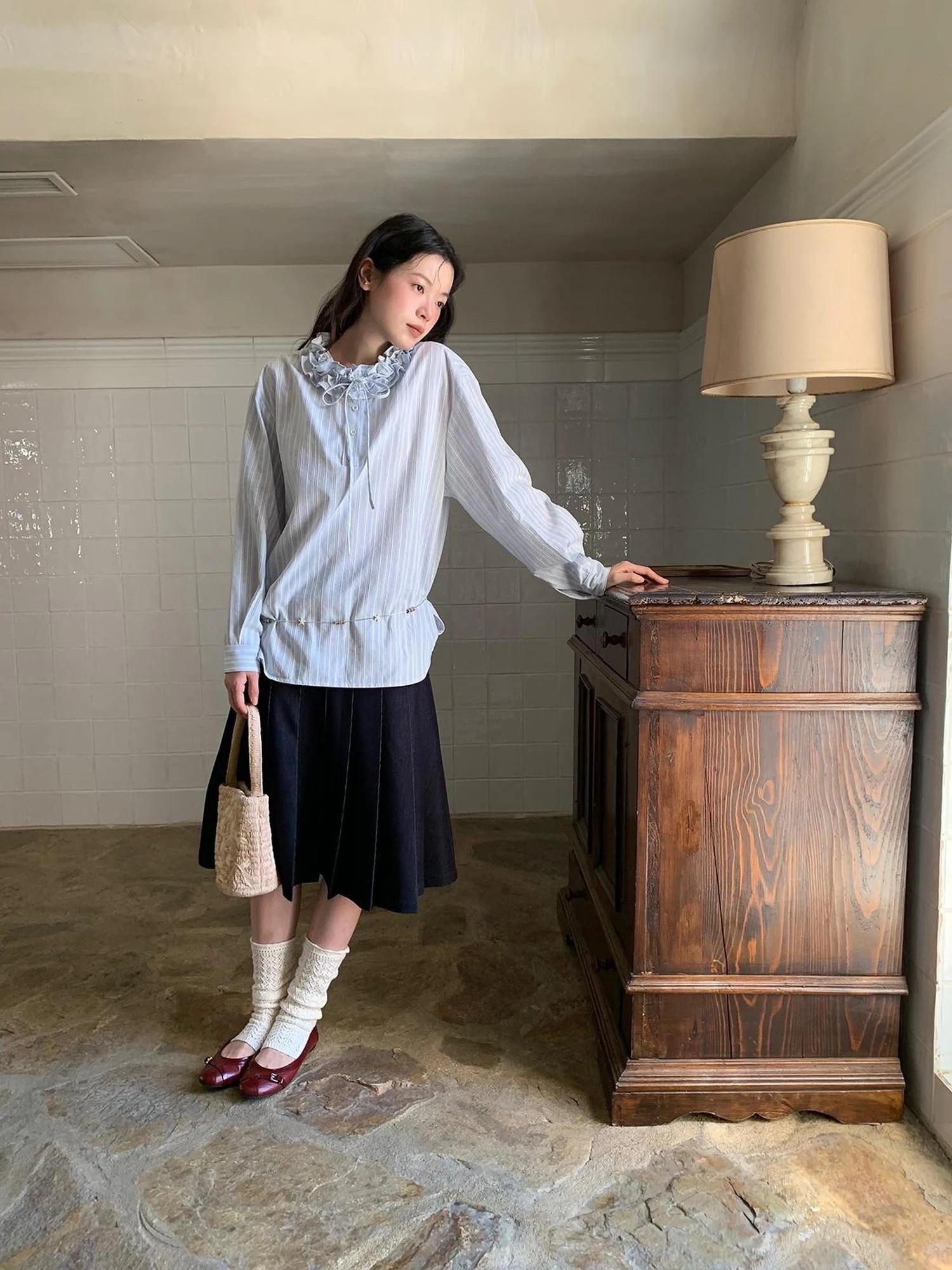 Pleated Side Pocket Midi Skirt