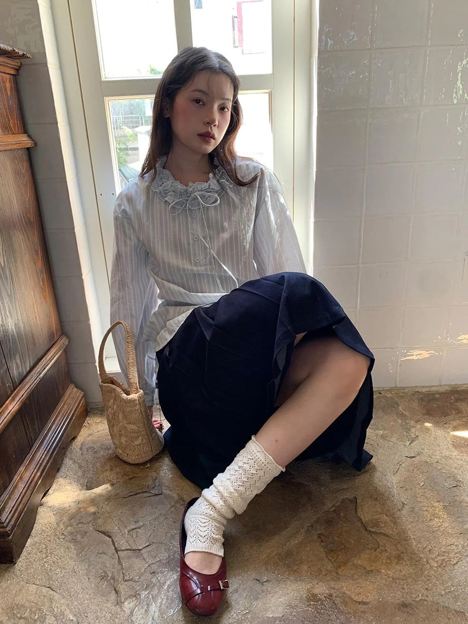 Pleated Side Pocket Midi Skirt