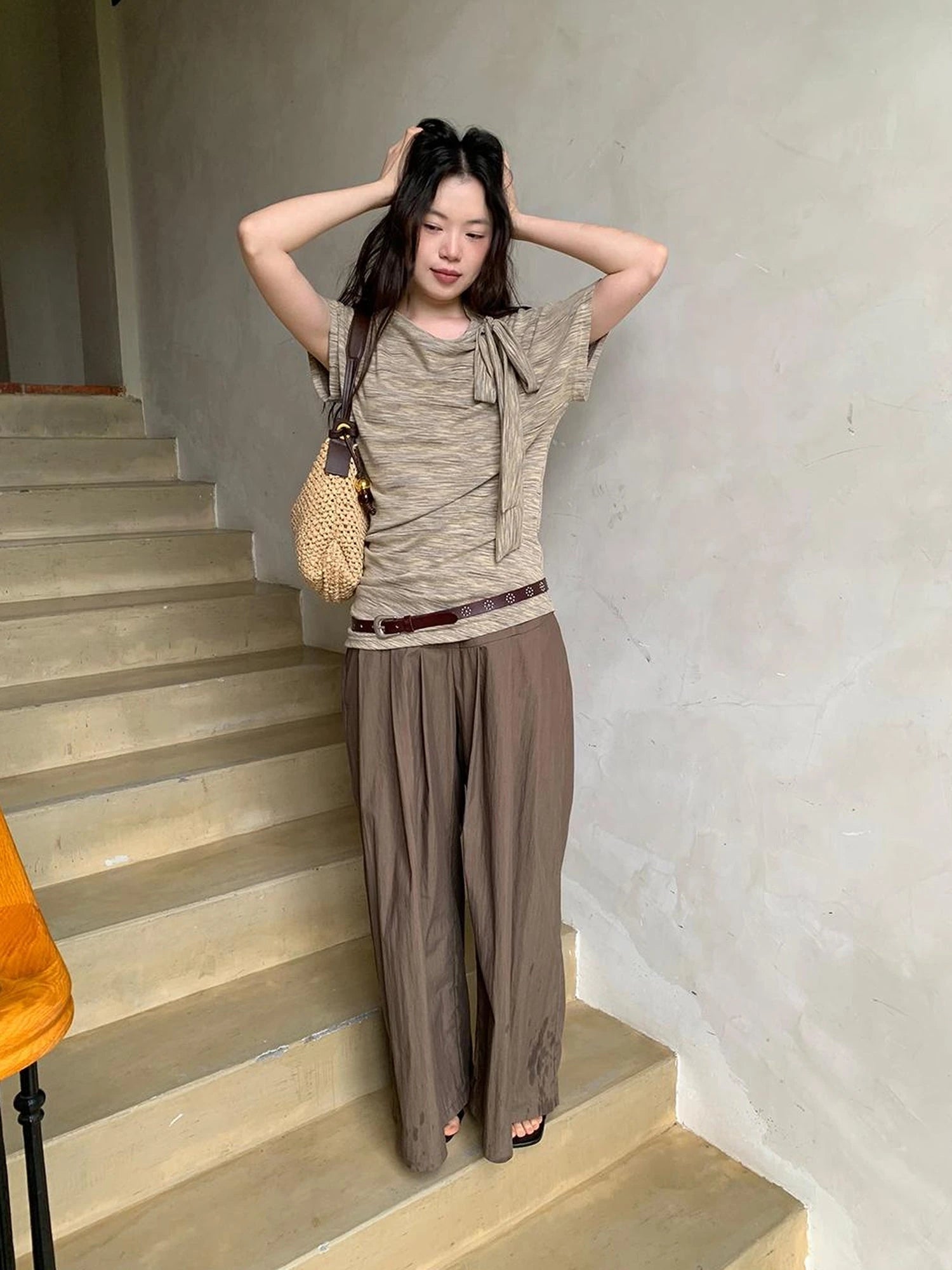 Retro Off Shoulder Bow Knit Tee