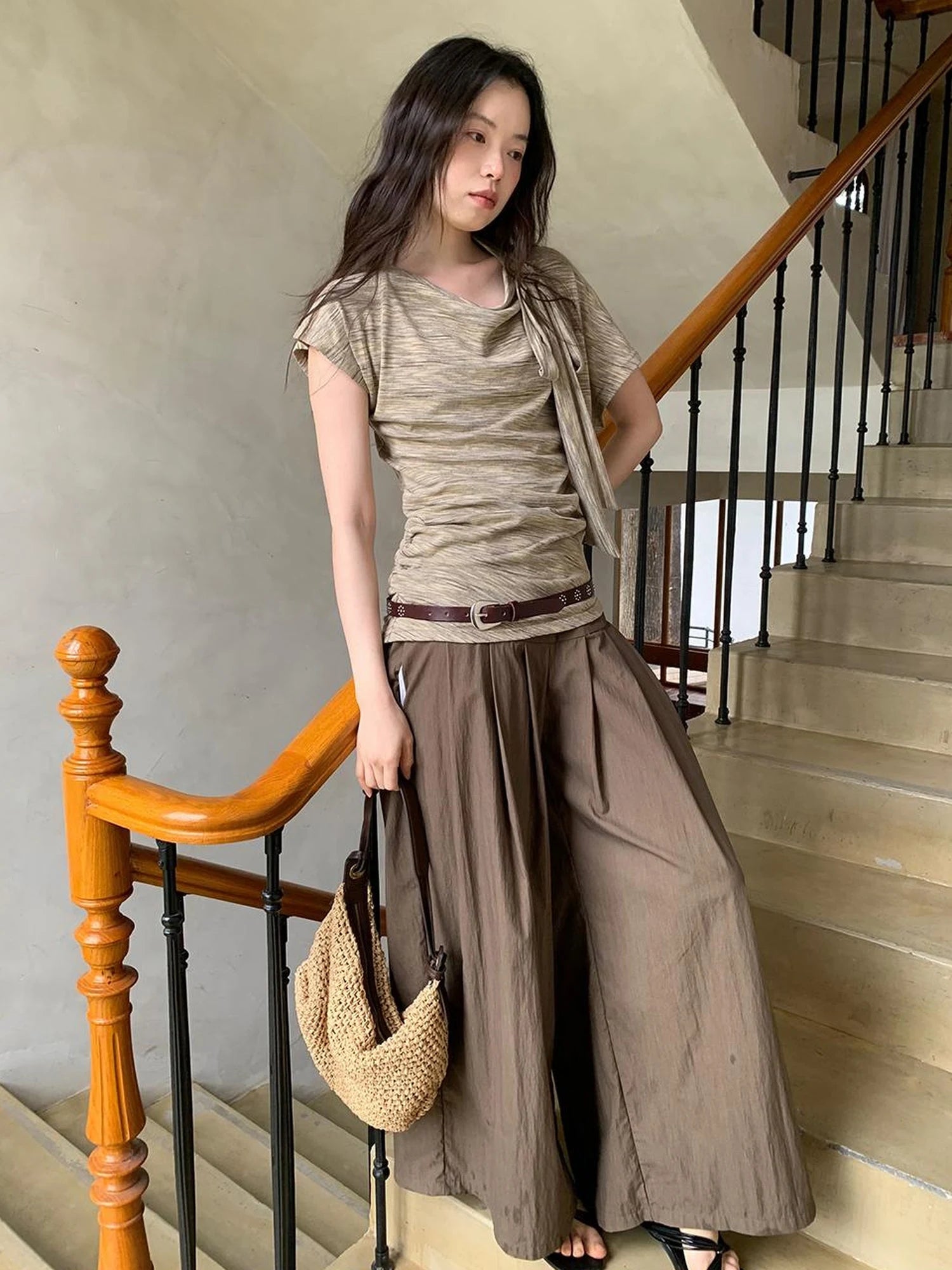 Retro Off Shoulder Bow Knit Tee