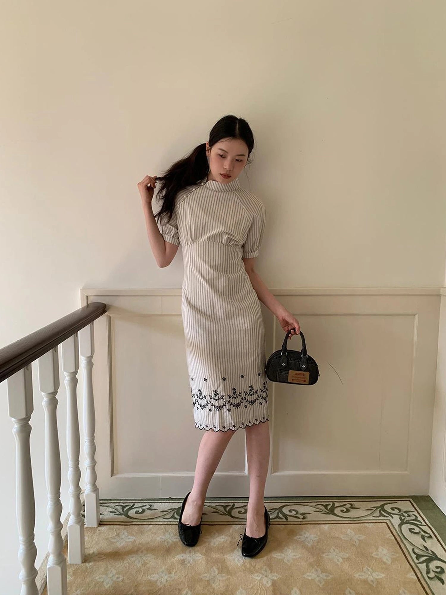 Retro Stripe Embroidered Cotton Qipao Dress V-Neck Long-Sleeve