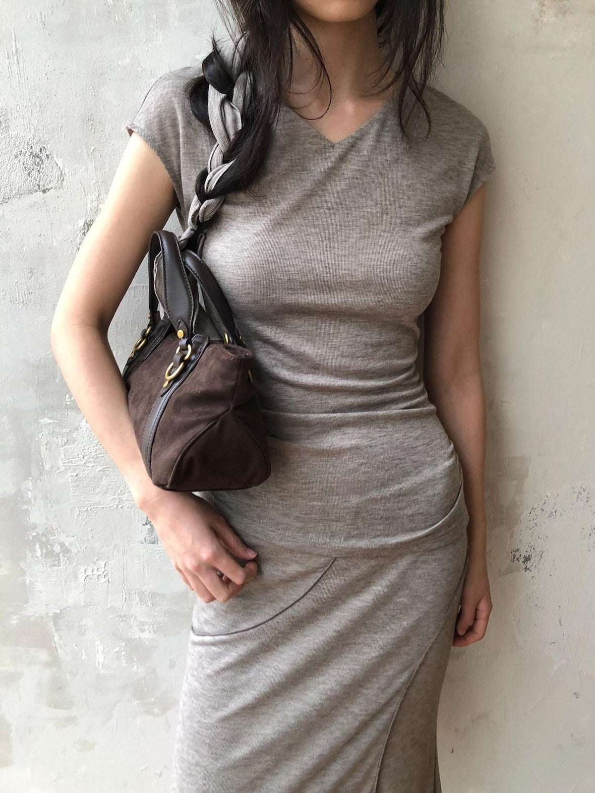 Dorydory Taupe V-neck Tie Knit Slim Women&