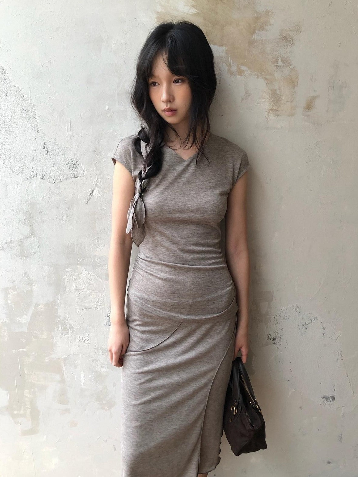 Dorydory Taupe V-neck Tie Knit Slim Women&