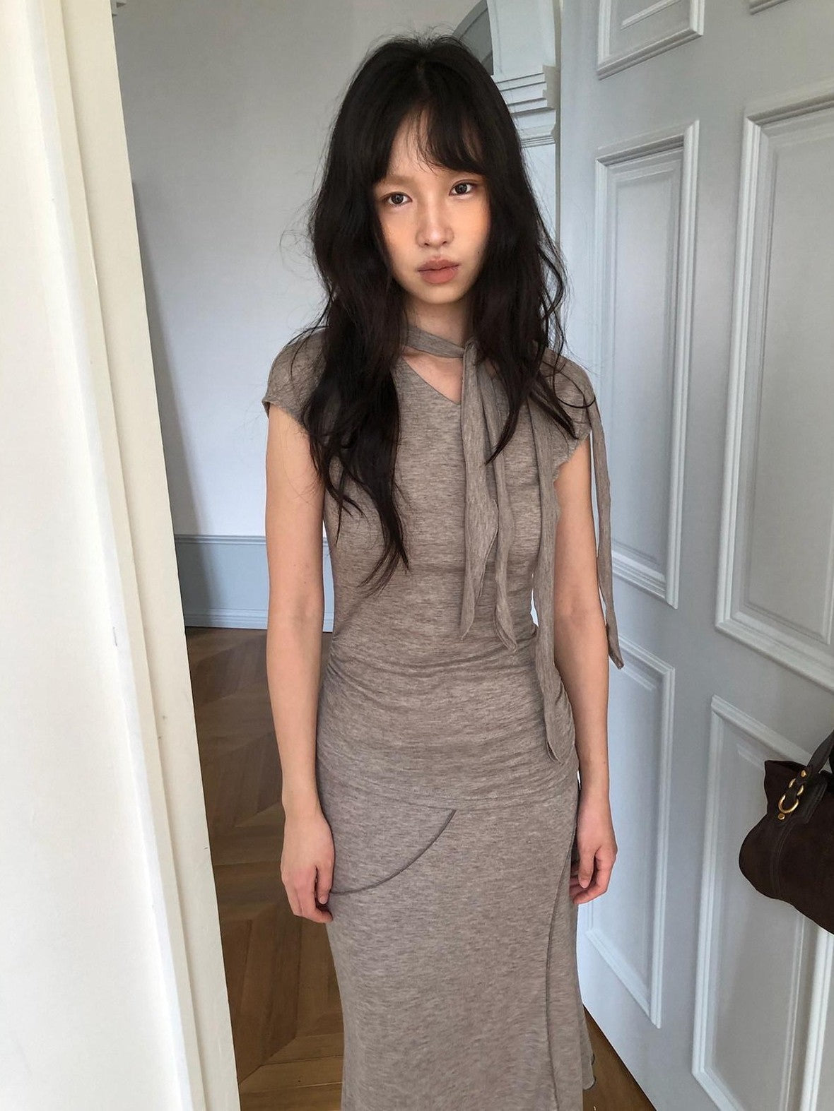 Dorydory Taupe V-neck Tie Knit Slim Women&