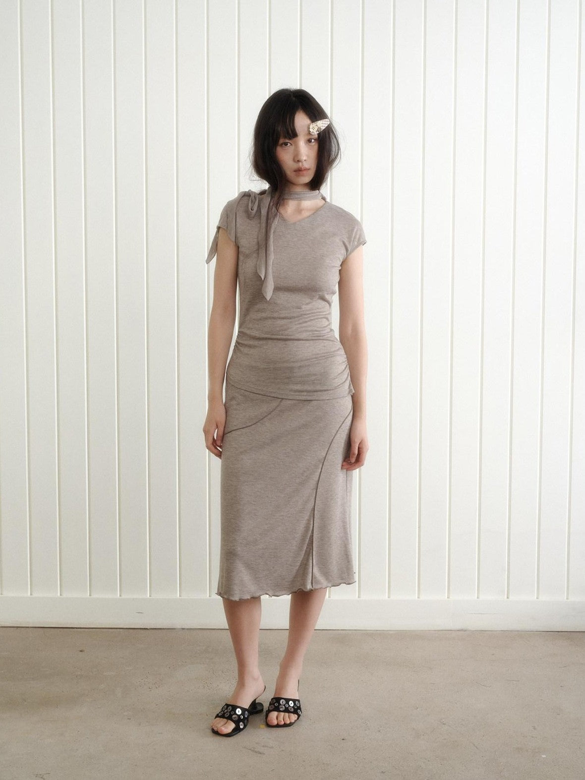 Dorydory Taupe V-neck Tie Knit Slim Women&