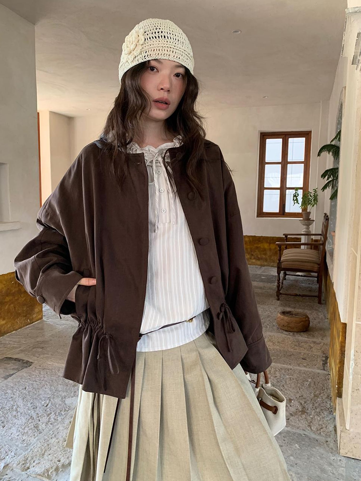 Dorydory Textured Hem Short Trench Coat