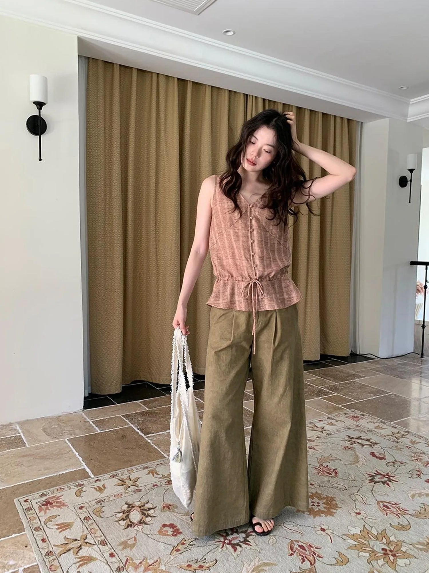 V-neck Checkered Faded Vest With Drawstring Hem