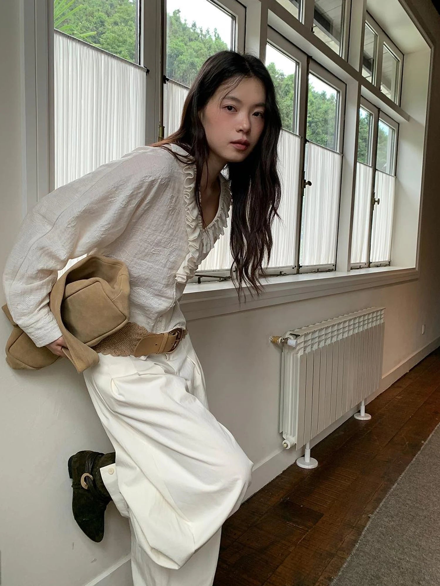 Vintage Lace Trimmed V-Neck Blouse With Floral Lace