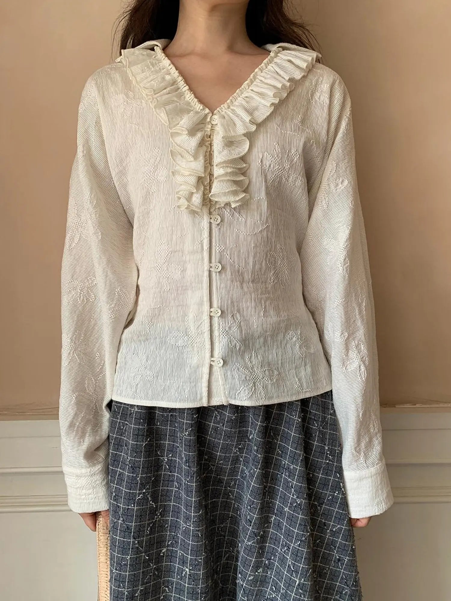 Vintage Lace Trimmed V-Neck Blouse With Floral Lace