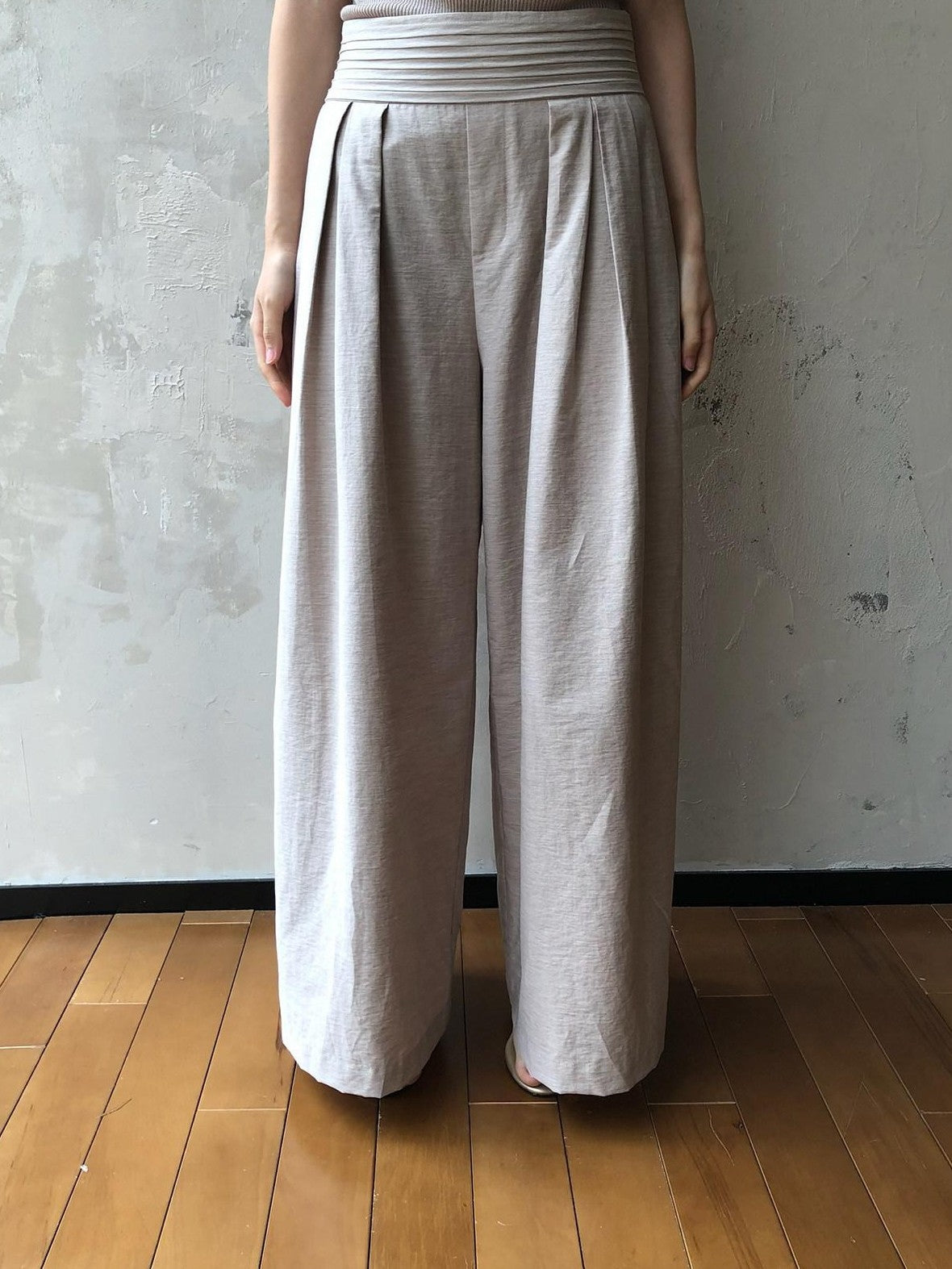 Dorydory Wide Waistband Pressed Pleat Women&