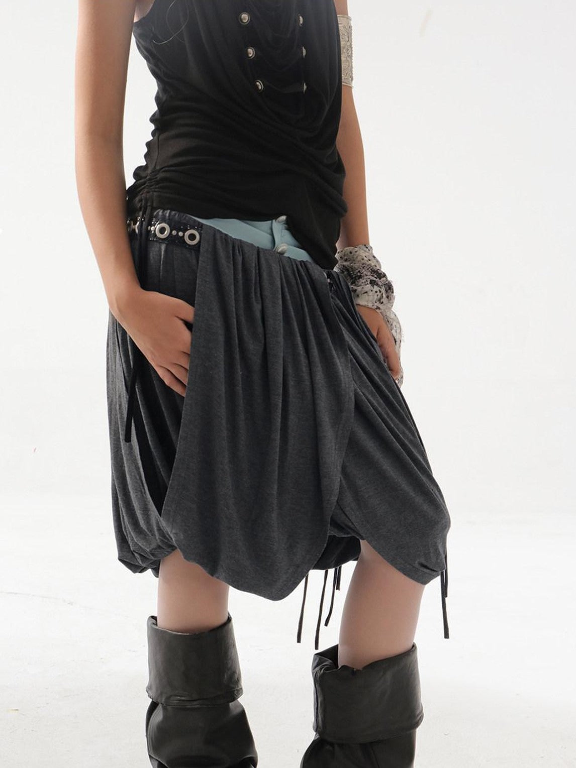 DoublePunch Tulip Tassel Low Waist Wide Pleated Waistband Women&