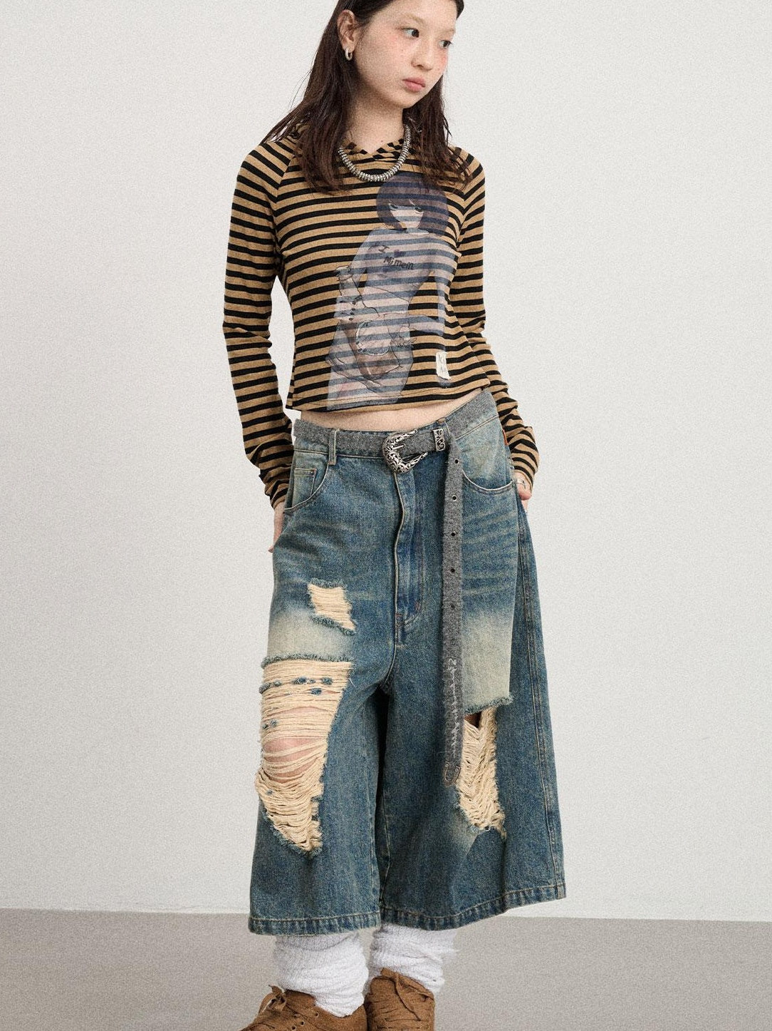 Achihara Drunk Mickey Stripes Long Sleeve Hooded T-Shirt