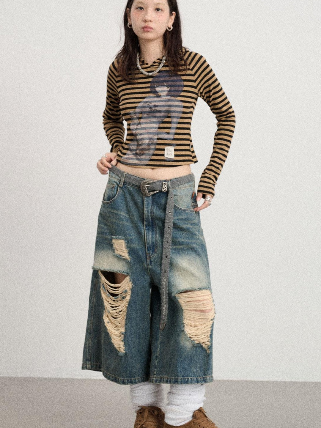 Achihara Drunk Mickey Stripes Long Sleeve Hooded T-Shirt