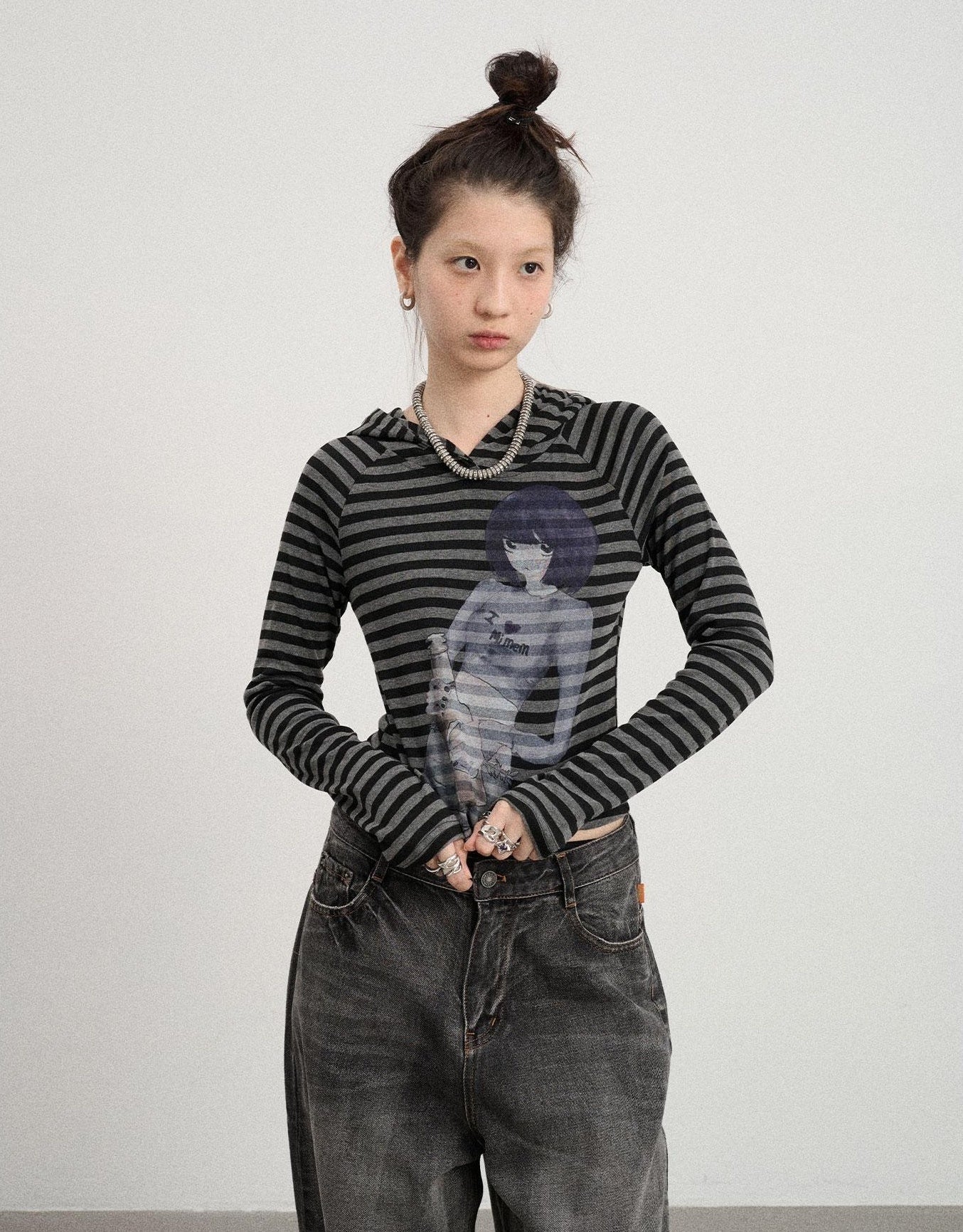 Achihara Drunk Minnie Striped Hoodie Tee