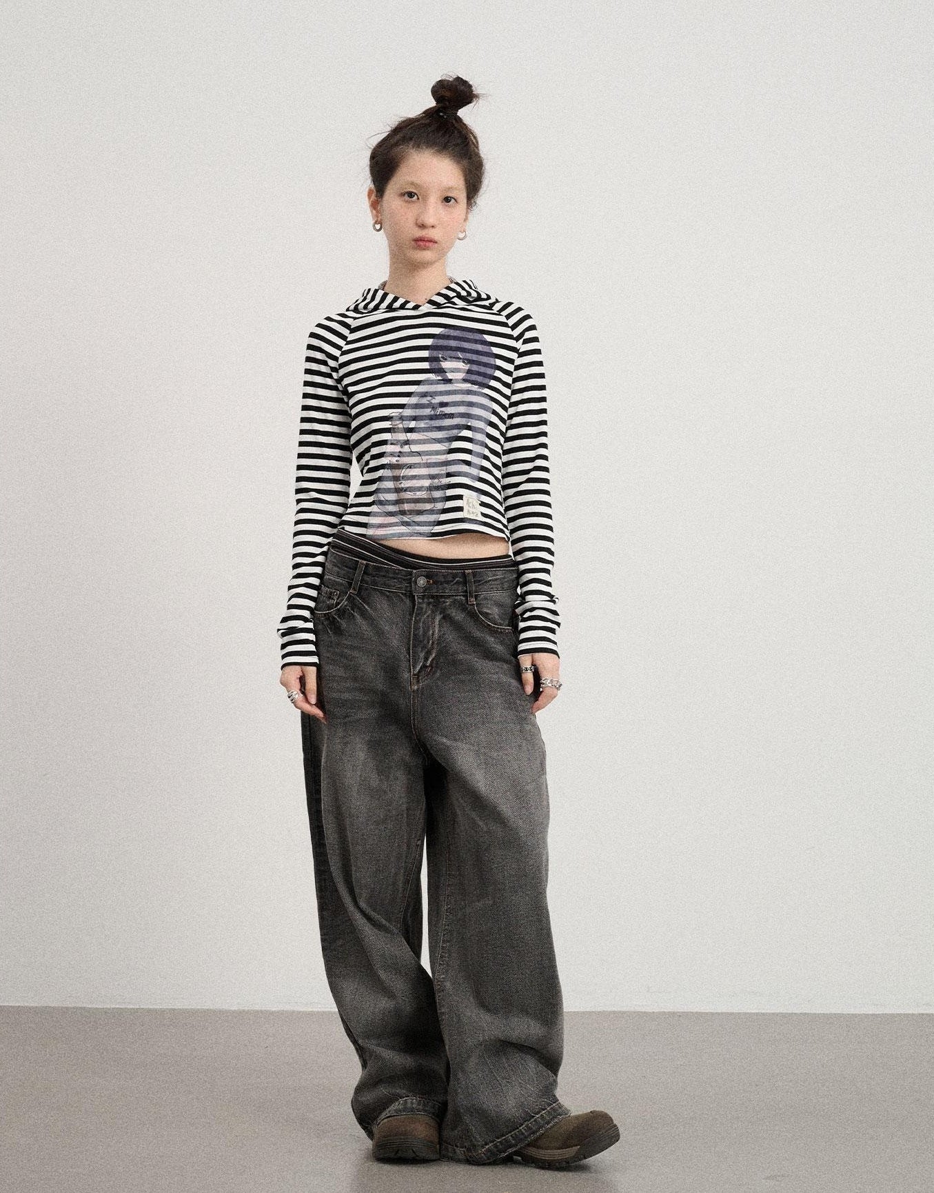 Achihara Drunk Minnie Striped Hoodie Tee
