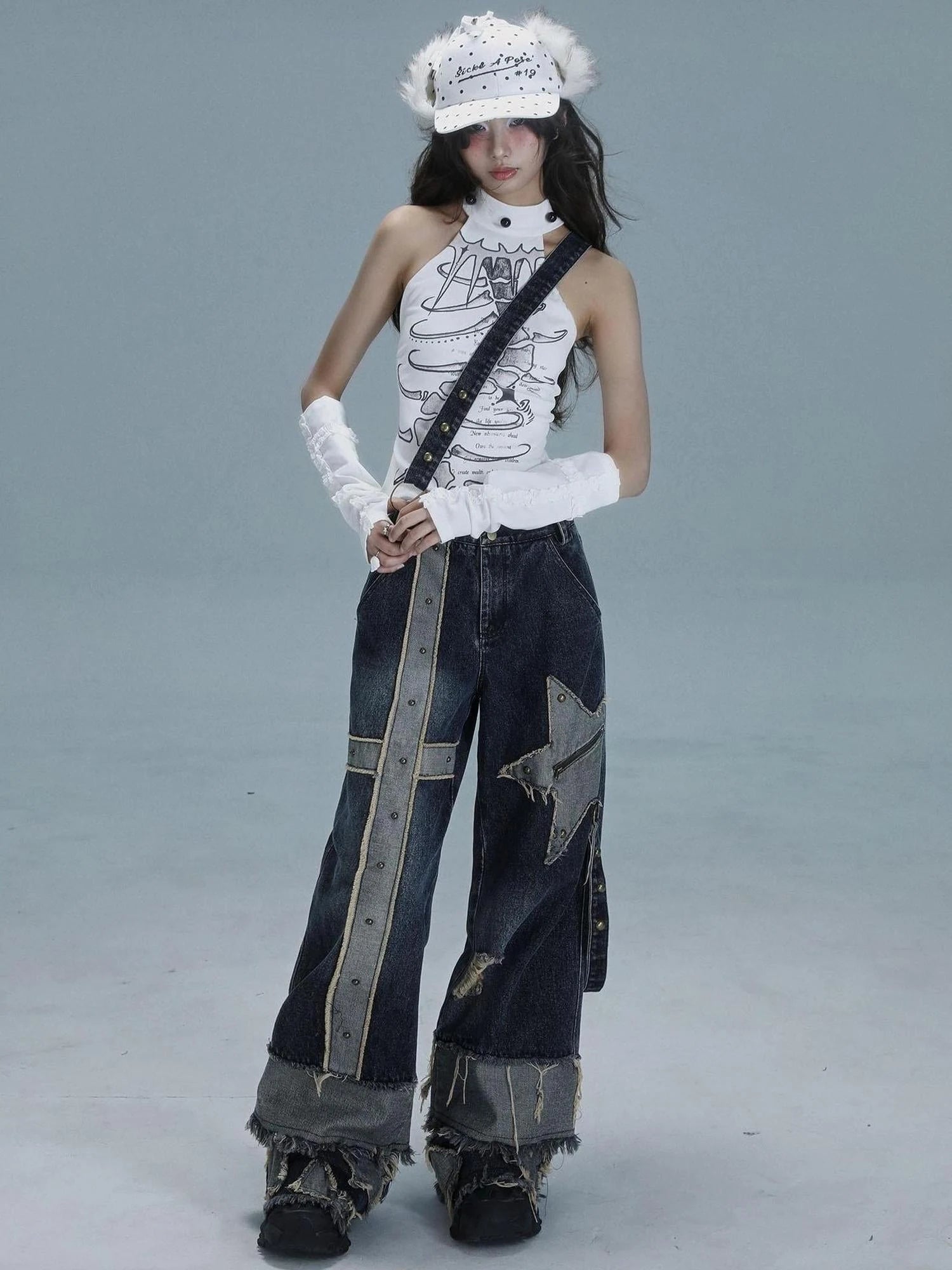 Echo Headphone Denim Low Rise Wide Leg Washed Jeans With Studs