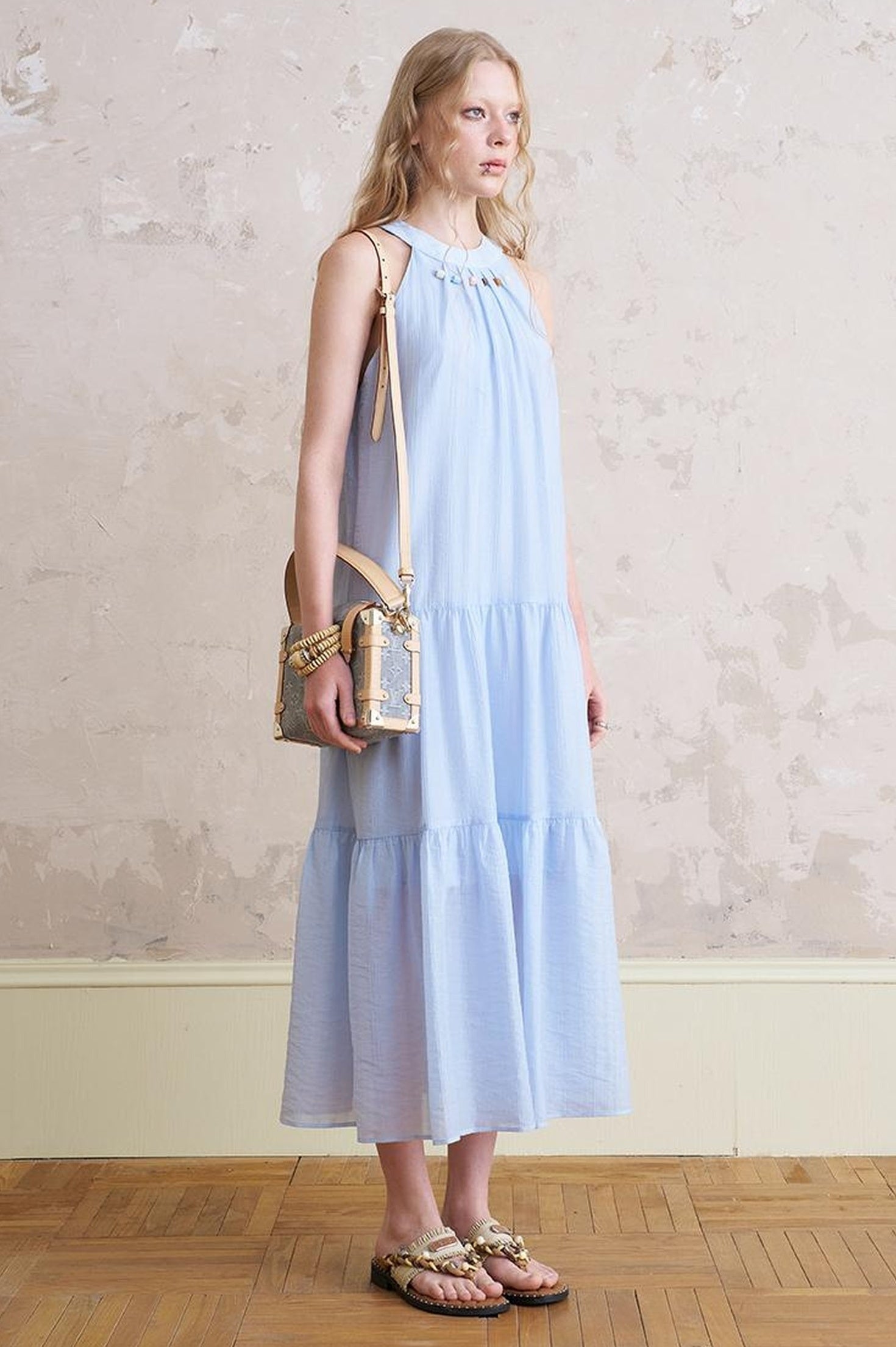 DIDDI MODA Elegant Beaded Butterfly Halter Dress