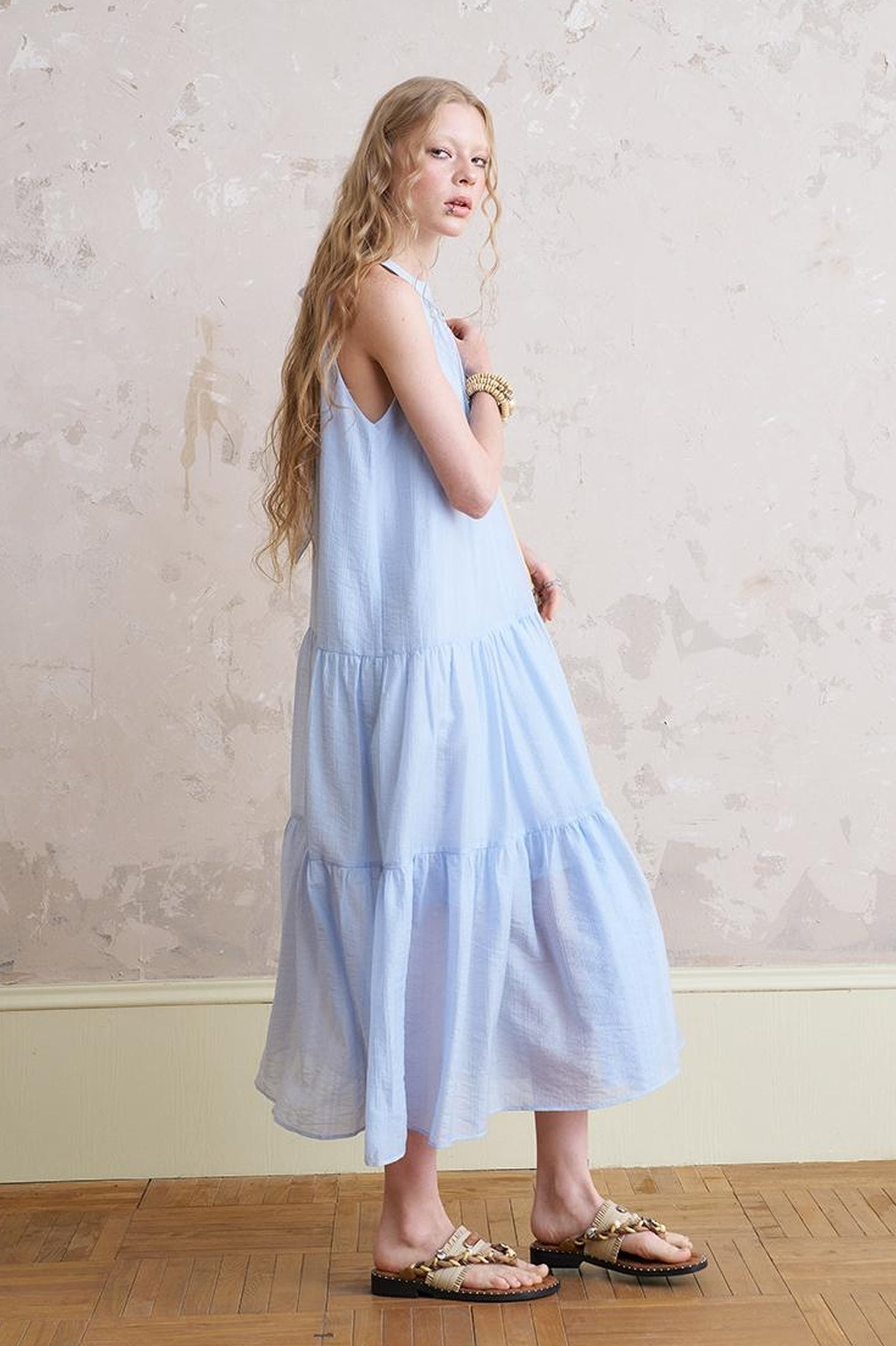 DIDDI MODA Elegant Beaded Butterfly Halter Dress