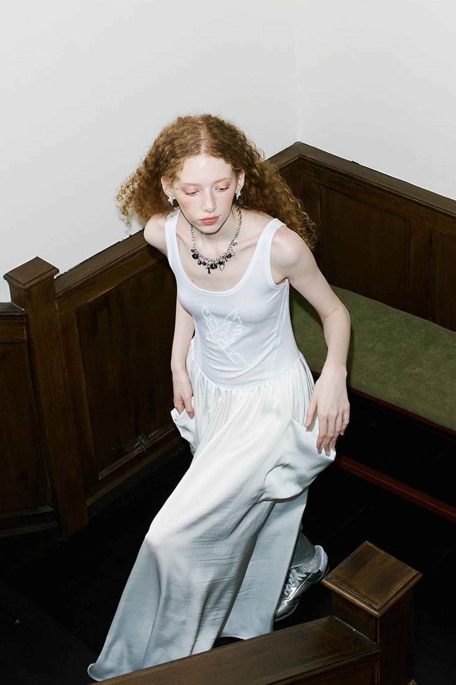 DIDDI MODA Elegant Beaded Butterfly Halter Dress